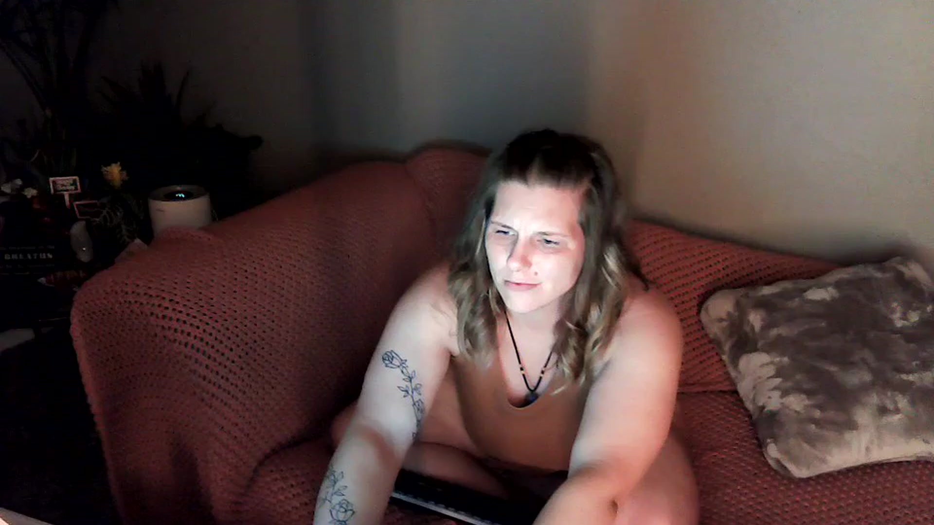 Gallery image thumbnail from SouthernmilfK's myfreecams stream on, 04/27/2025, 09:33 image 8 of 20