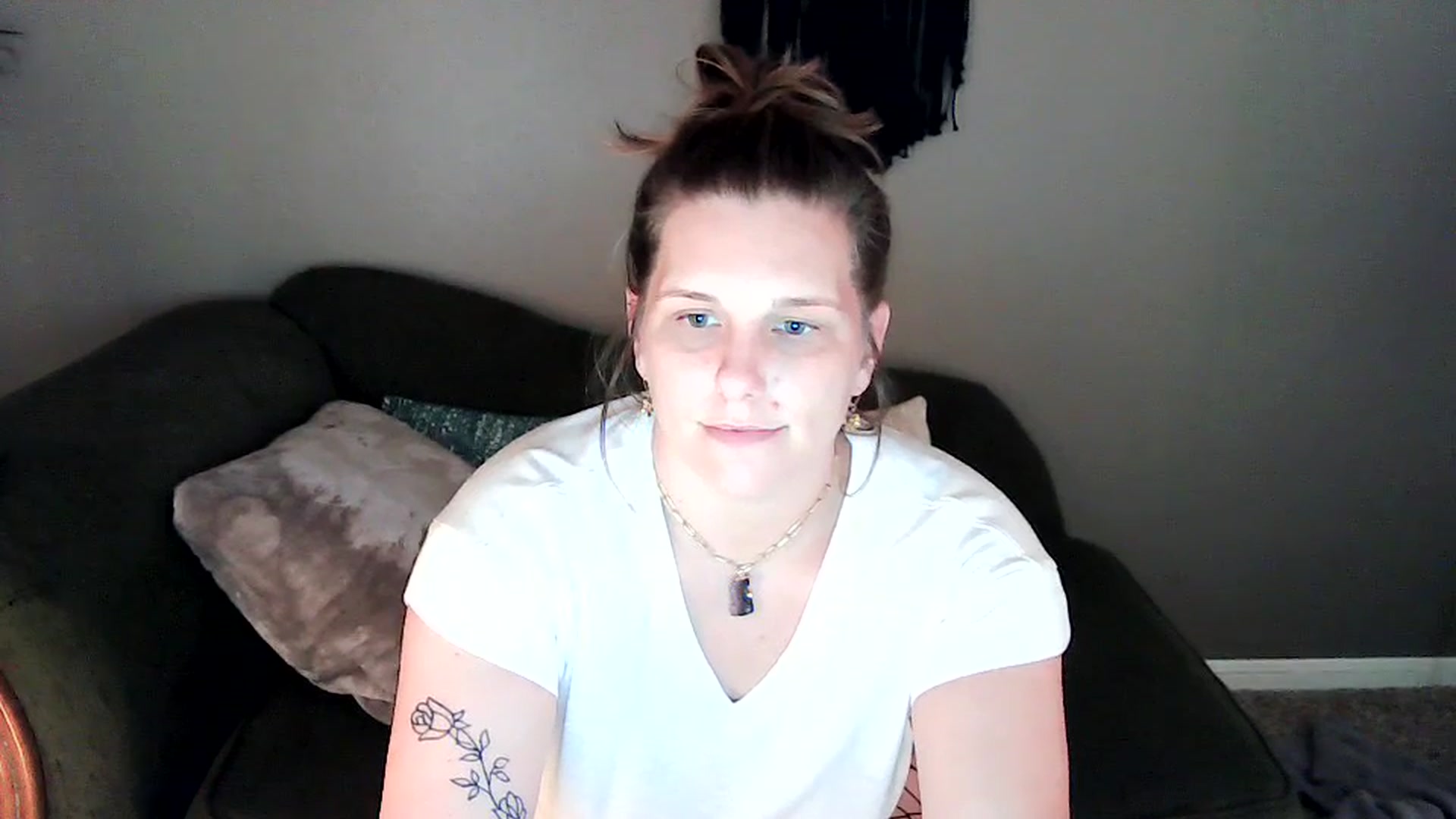 Gallery image thumbnail from SouthernmilfK's myfreecams stream on, 05/01/2025, 18:06 image 10 of 20