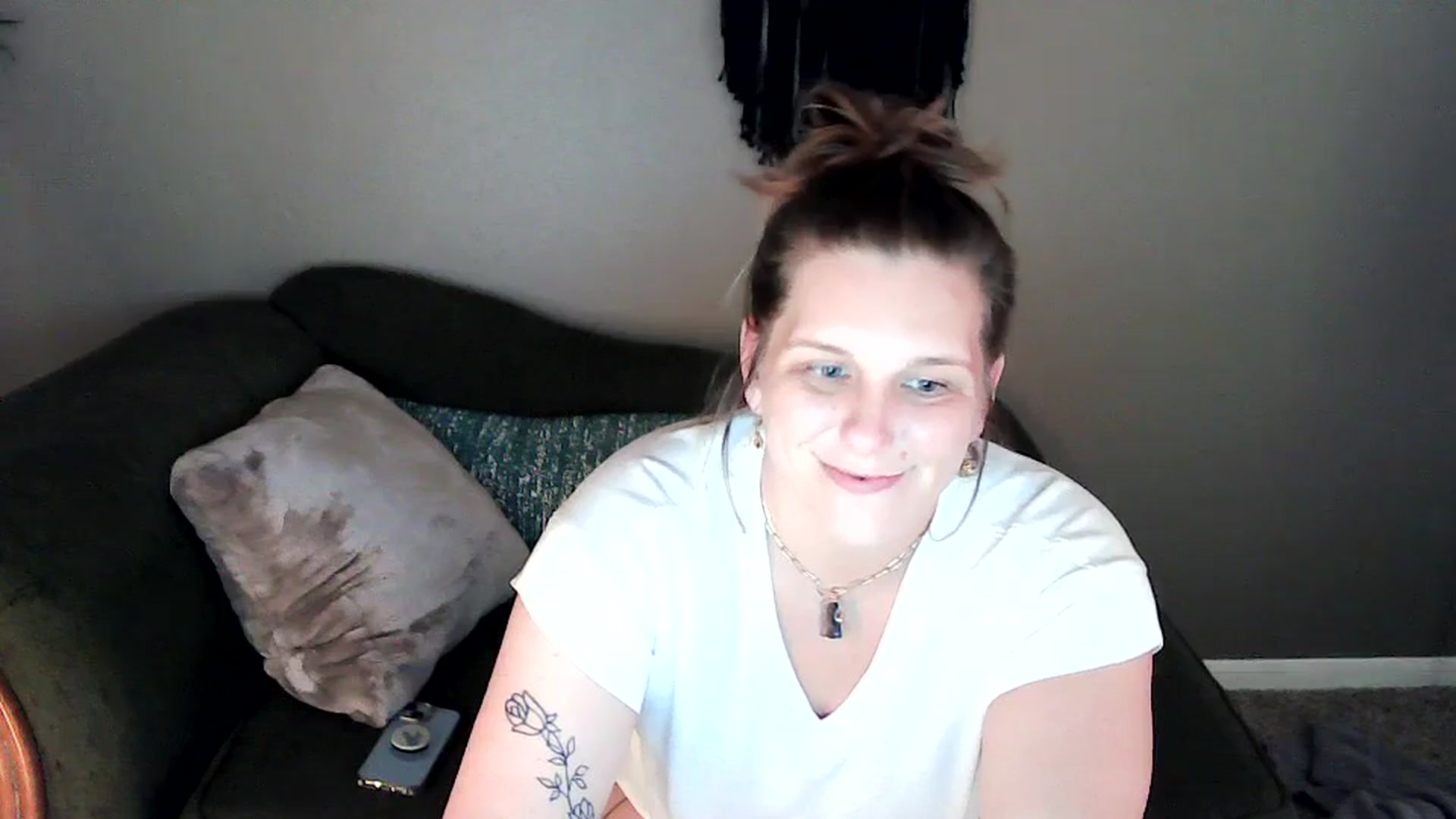 Gallery image thumbnail from SouthernmilfK's myfreecams stream on, 05/01/2025, 18:06 image 11 of 20