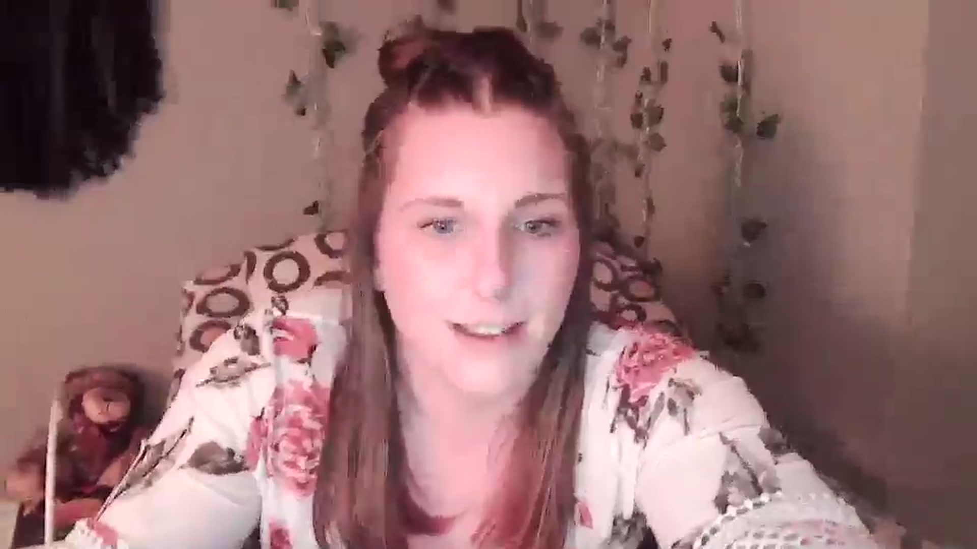 Gallery image thumbnail from SouthernmilfK's myfreecams stream on, 10/28/2025, 16:45 image 18 of 20