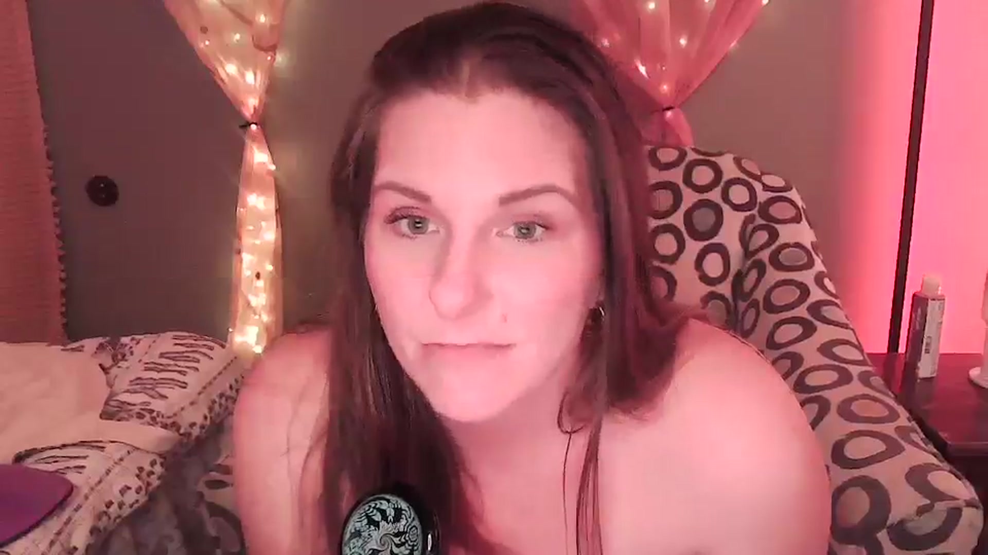 Gallery image thumbnail from SouthernmilfK's myfreecams stream on, 12/29/2025, 09:05 image 15 of 20