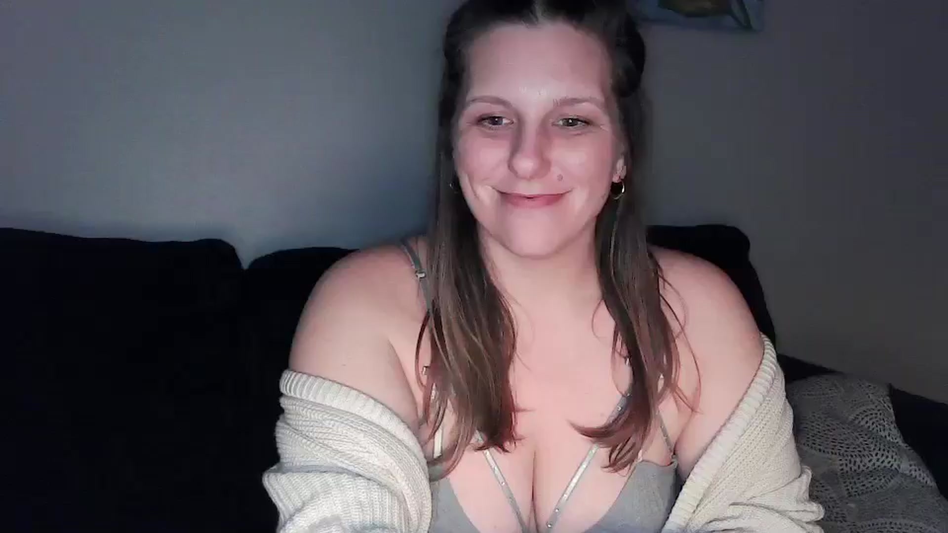 Gallery image thumbnail from SouthernmilfK's myfreecams stream on, 01/27/2026, 11:31 image 4 of 20