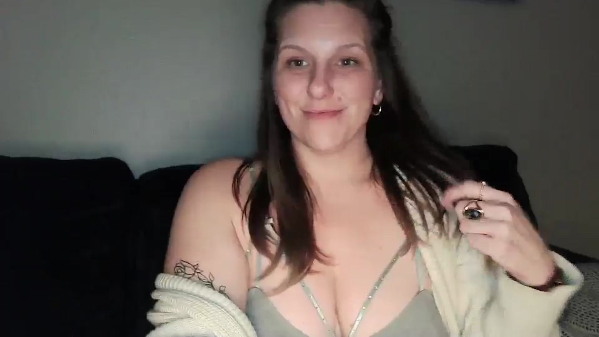 Gallery image thumbnail from SouthernmilfK's myfreecams stream on, 01/27/2026, 11:31 image 13 of 20