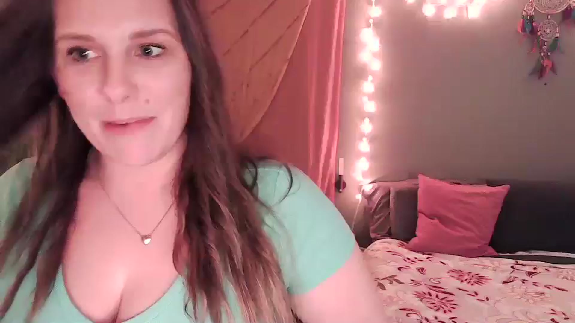 Gallery image thumbnail from SouthernmilfK's myfreecams stream on, 04/03/2026, 01:19 image 9 of 20