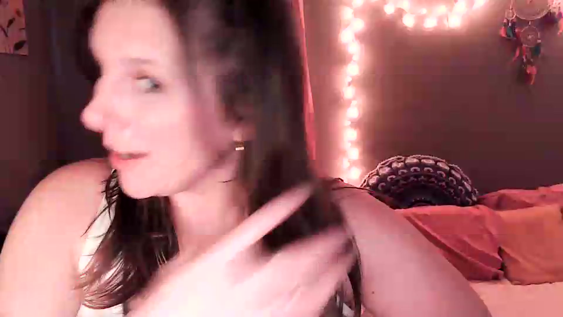 Gallery image thumbnail from SouthernmilfK's myfreecams stream on, 06/07/2026, 17:43 image 7 of 20