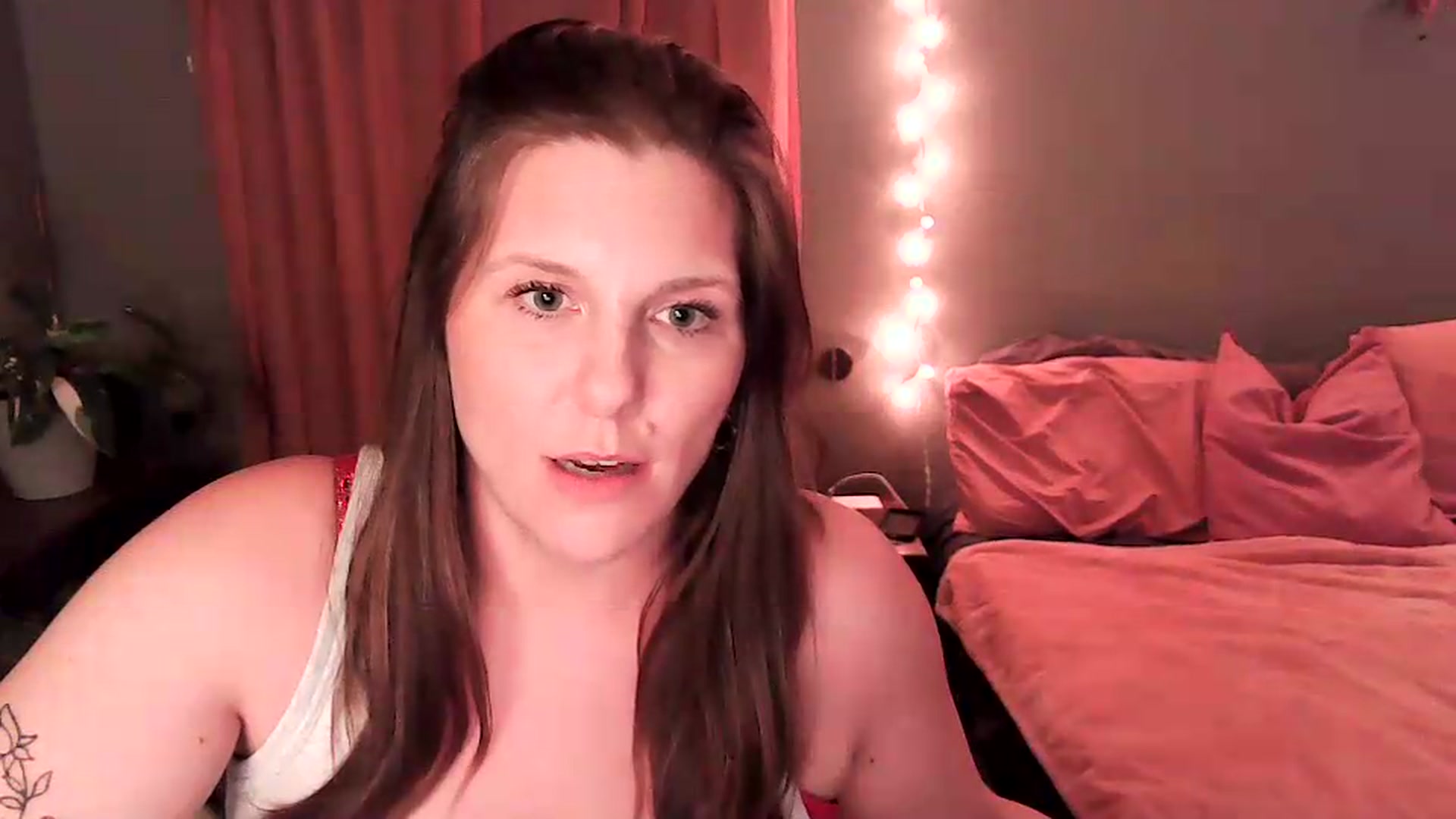 Gallery image thumbnail from SouthernmilfK's myfreecams stream on, 06/15/2026, 06:11 image 20 of 20