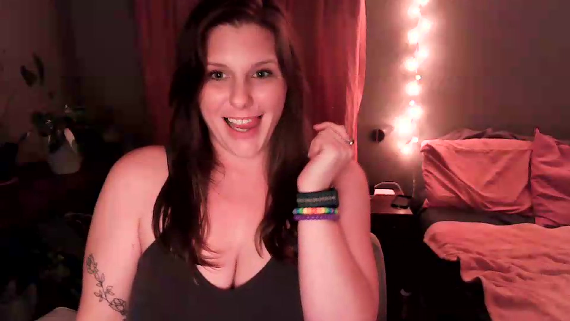 Gallery image thumbnail from SouthernmilfK's myfreecams stream on, 06/15/2026, 12:52 image 2 of 20