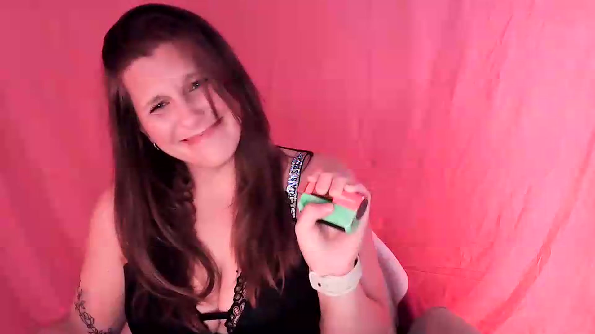 Gallery image thumbnail from SouthernmilfK's myfreecams stream on, 08/16/2026, 23:11 image 9 of 20