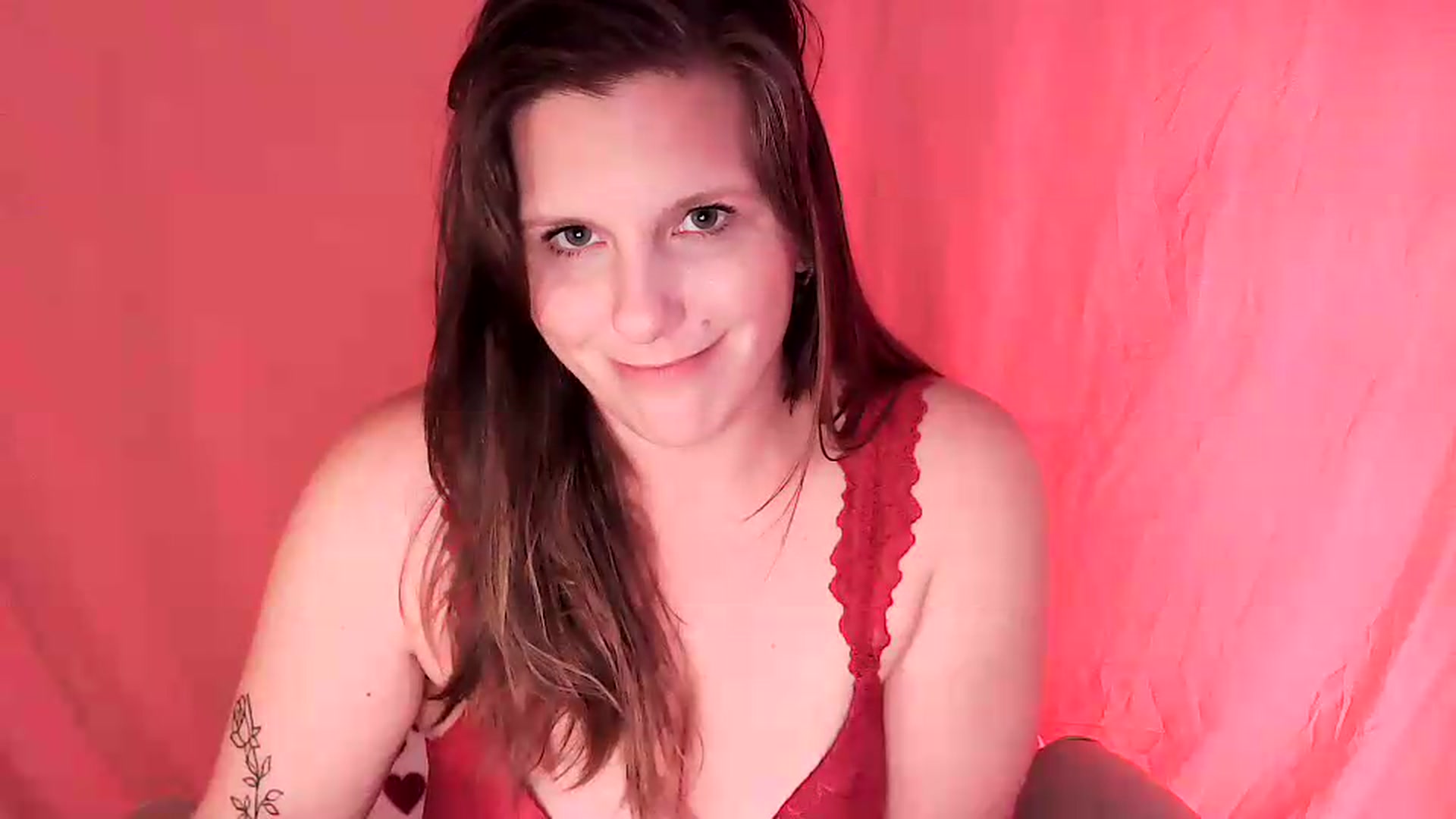 Gallery image thumbnail from SouthernmilfK's myfreecams stream on, 08/17/2026, 20:06 image 9 of 20