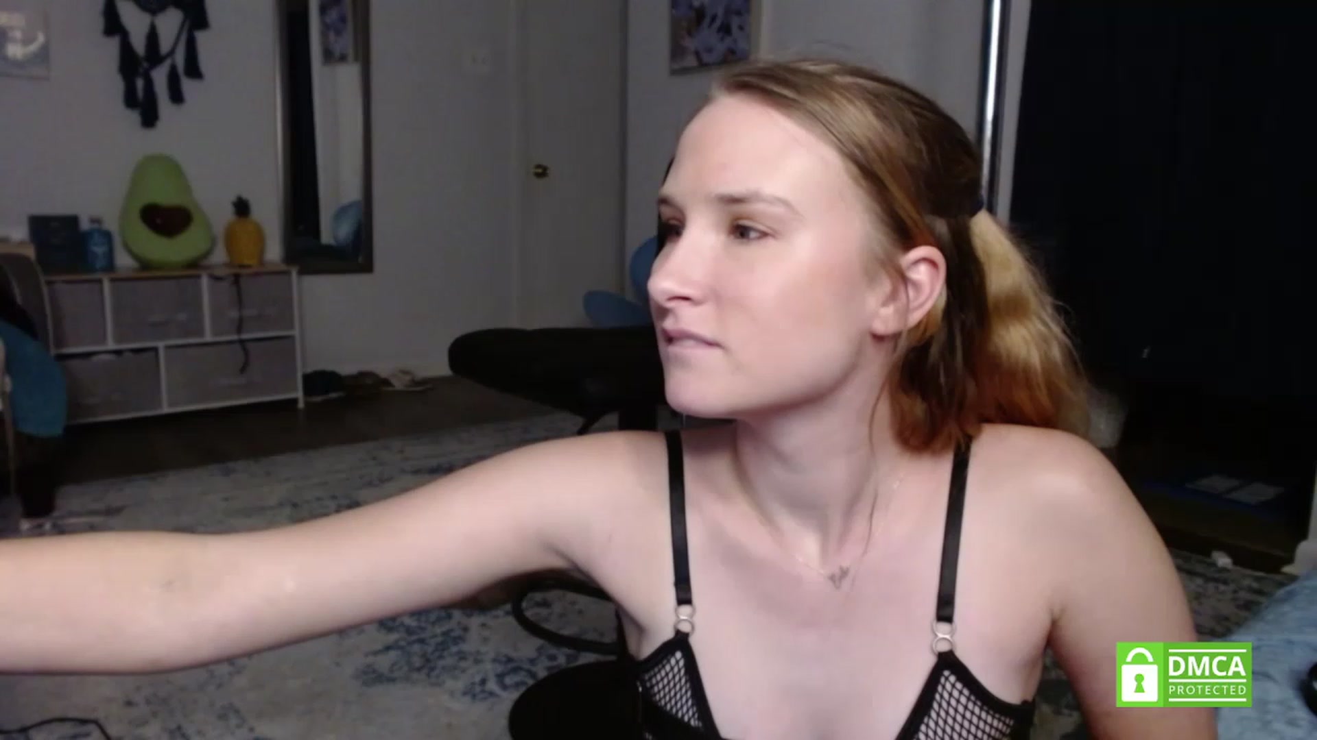 Gallery image thumbnail from Southernms's myfreecams stream on, 07/02/2023, 07:35 image 16 of 20