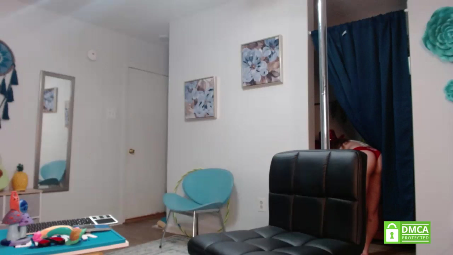Gallery image thumbnail from Southernms's myfreecams stream on, 07/05/2023, 07:03 image 17 of 20
