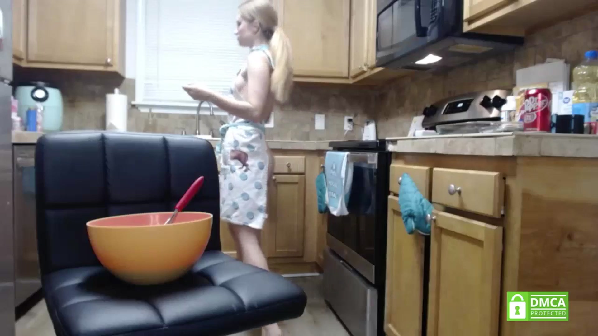 Gallery image thumbnail from Southernms's myfreecams stream on, 07/08/2023, 21:11 image 3 of 20