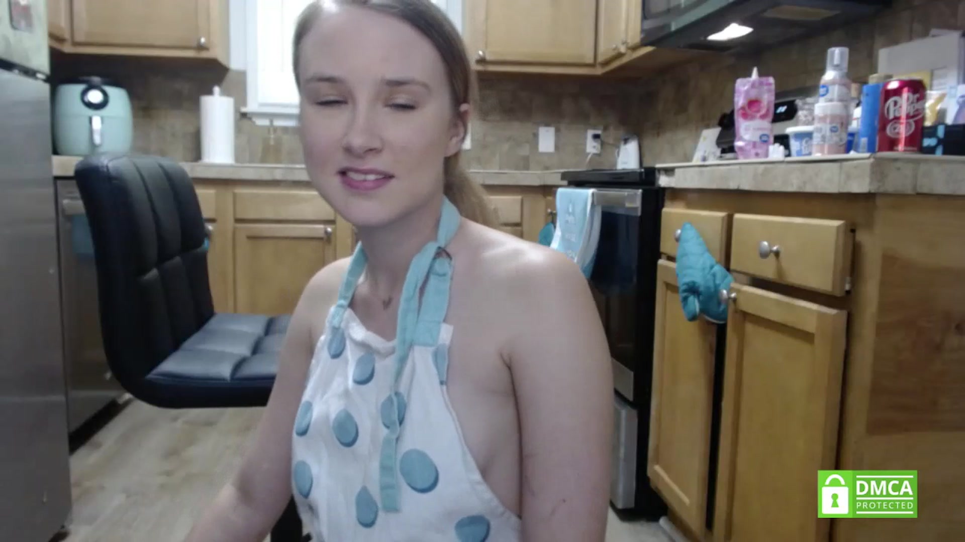Gallery image thumbnail from Southernms's myfreecams stream on, 07/08/2023, 21:11 image 11 of 20