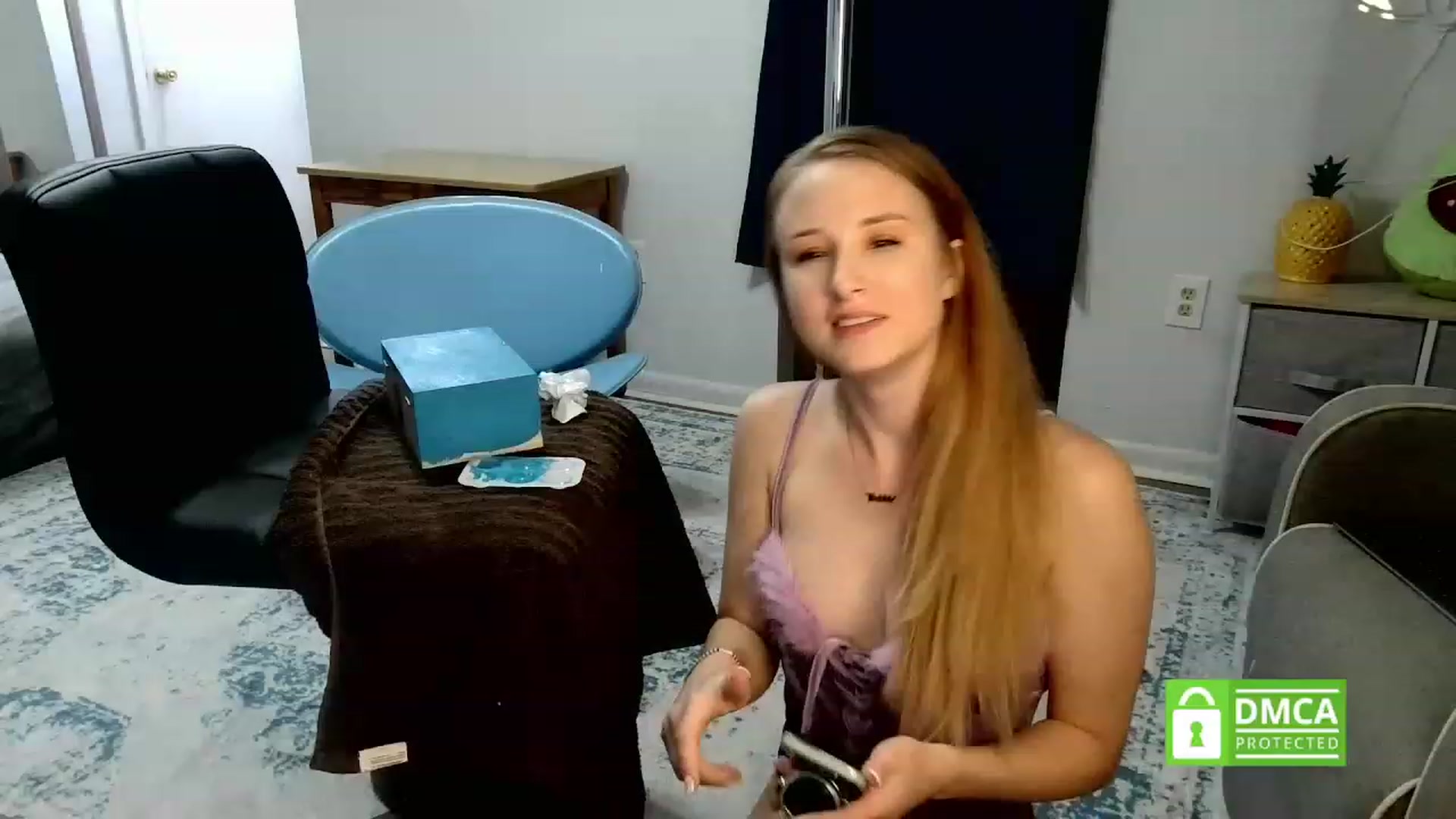 Gallery image thumbnail from Southernms's myfreecams stream on, 07/28/2023, 06:15 image 9 of 20