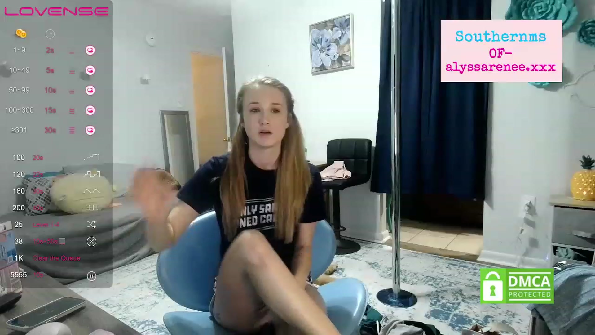 Gallery image thumbnail from Southernms's myfreecams stream on, 08/16/2023, 10:25 image 12 of 20