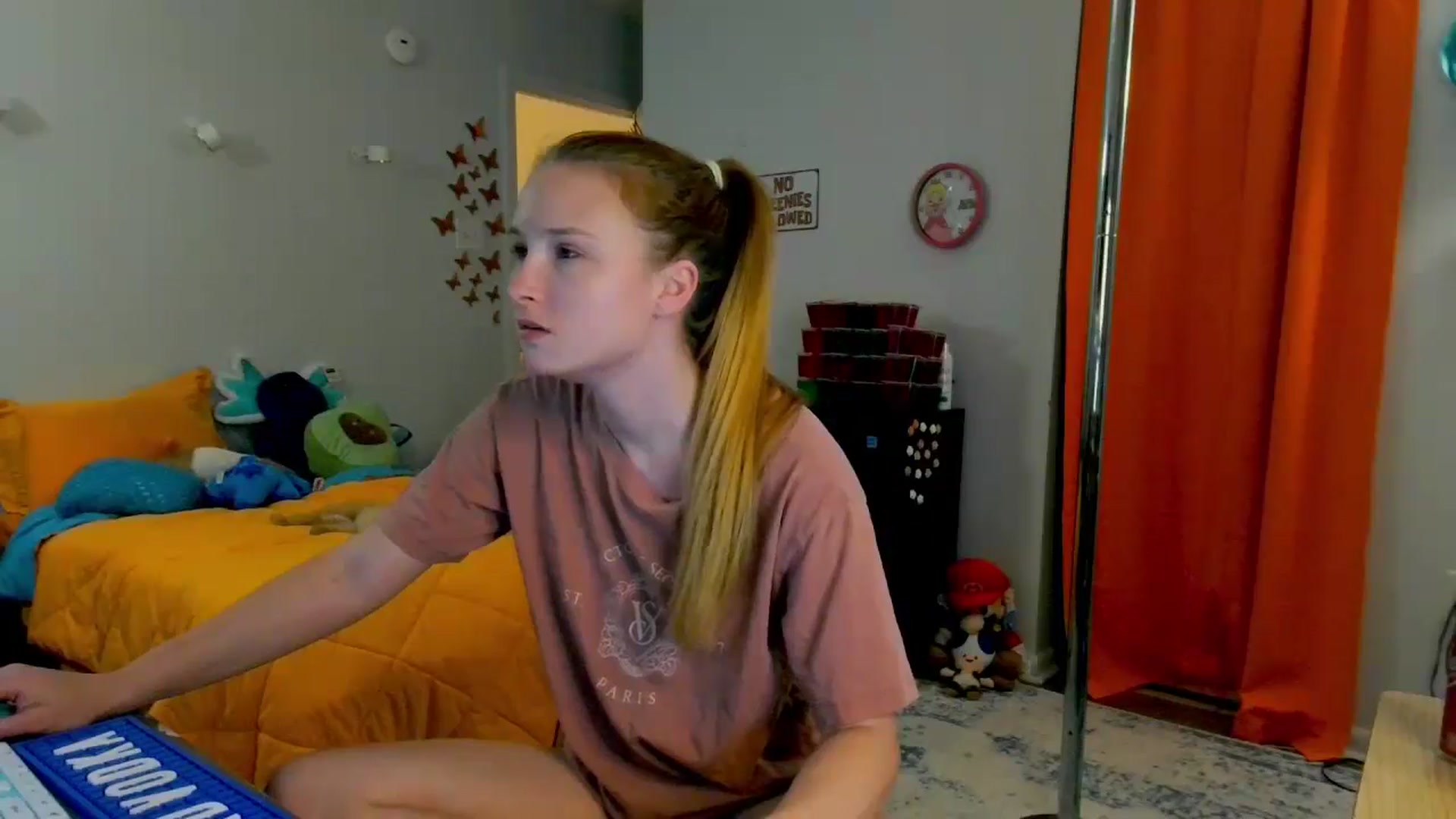 Gallery image thumbnail from Southernms's myfreecams stream on, 05/28/2024, 09:27 image 12 of 20