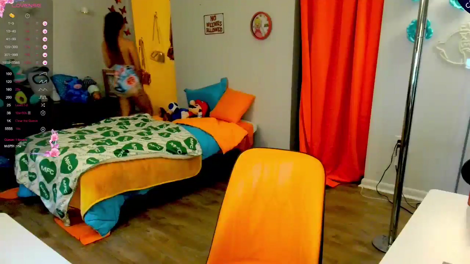 Gallery image thumbnail from Southernms's myfreecams stream on, 06/17/2024, 21:25 image 6 of 20