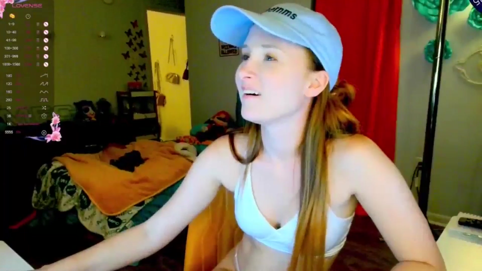 Gallery image thumbnail from Southernms's myfreecams stream on, 07/03/2024, 04:00 image 13 of 20
