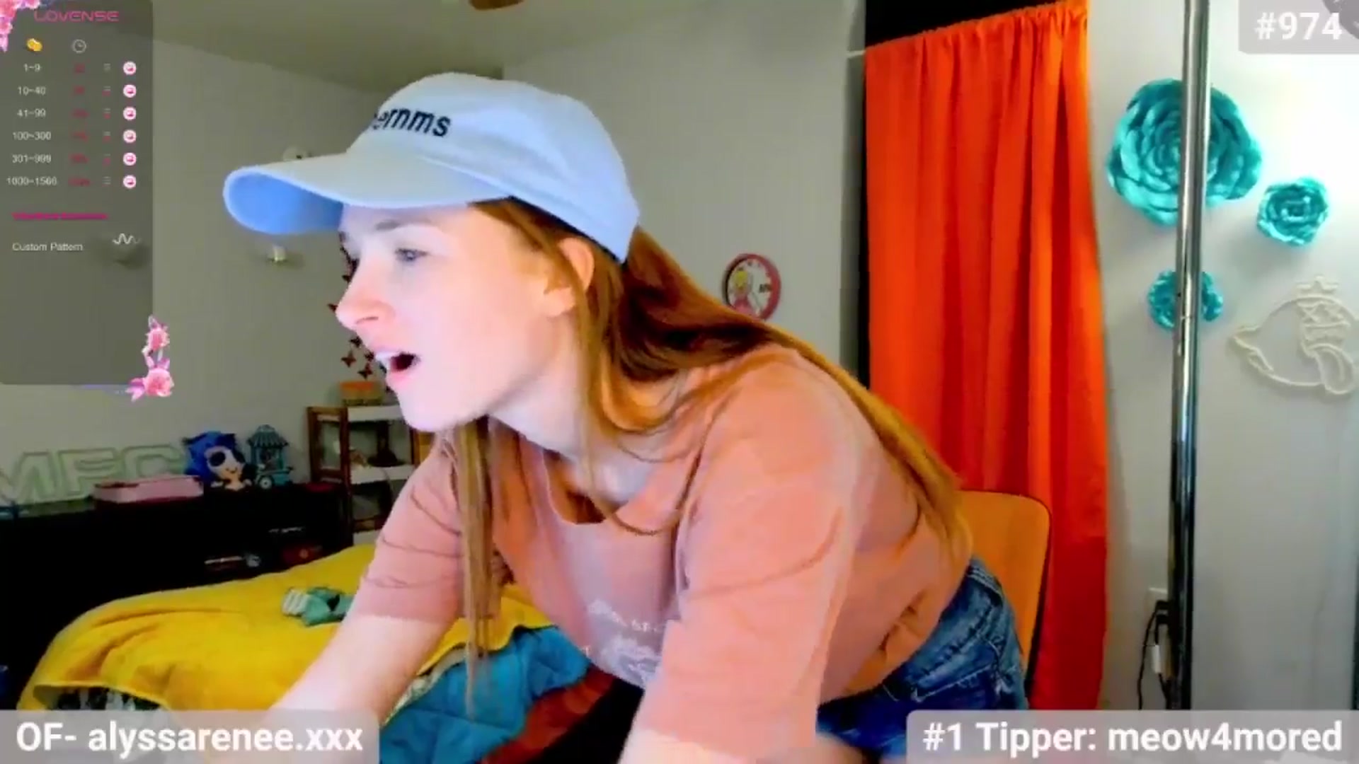 Gallery image thumbnail from Southernms's myfreecams stream on, 07/03/2024, 20:18 image 14 of 20