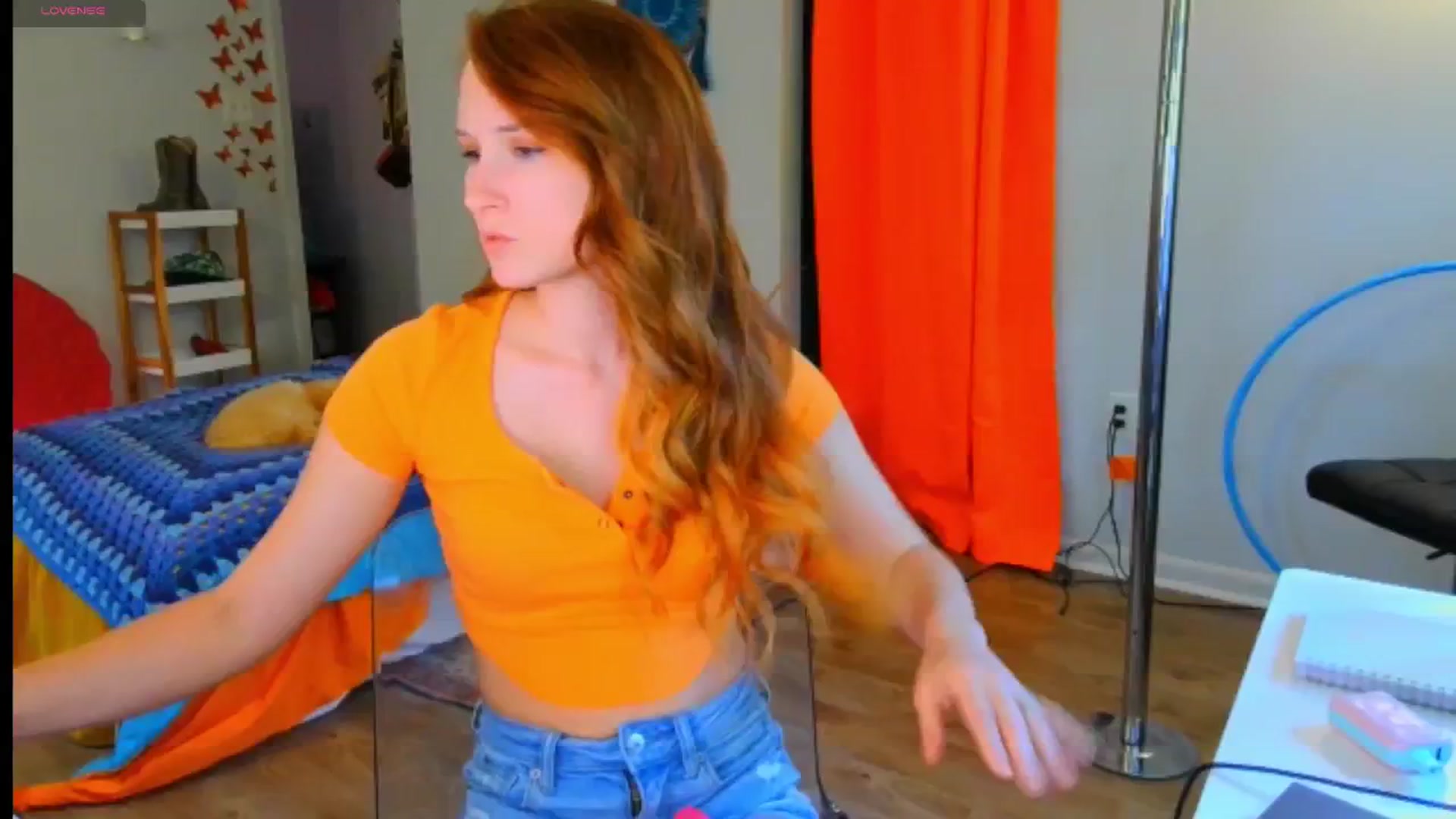 Gallery image thumbnail from Southernms's myfreecams stream on, 09/27/2024, 21:33 image 1 of 20