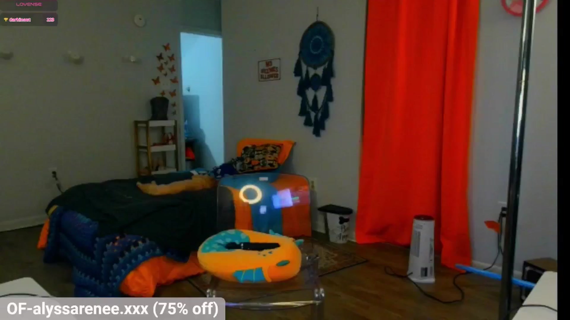 Gallery image thumbnail from Southernms's myfreecams stream on, 10/30/2024, 01:44 image 7 of 20