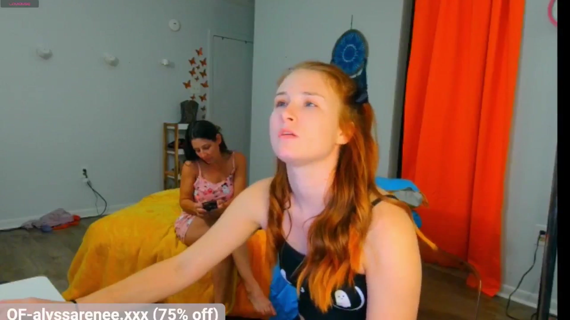 Gallery image thumbnail from Southernms's myfreecams stream on, 10/31/2024, 02:06 image 3 of 20