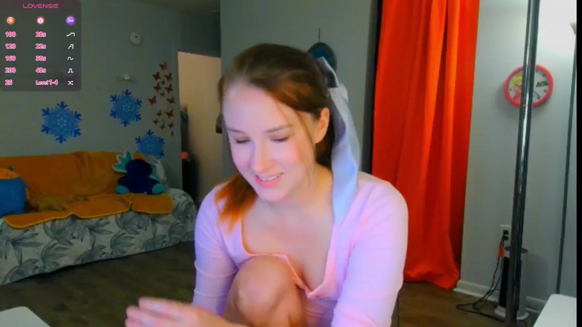 Gallery image thumbnail from Southernms's myfreecams stream on, 12/27/2024, 02:06 image 15 of 20