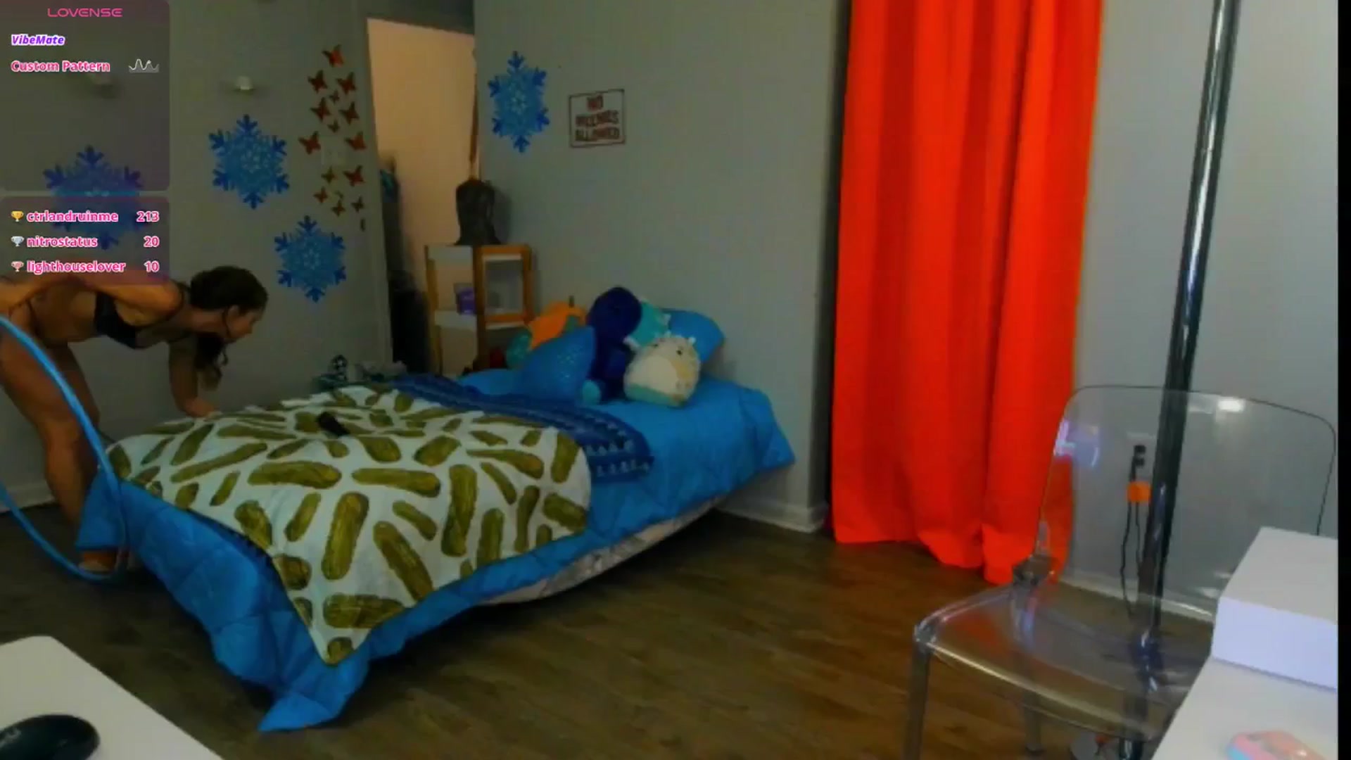 Gallery image thumbnail from Southernms's myfreecams stream on, 01/04/2025, 24:38 image 16 of 20