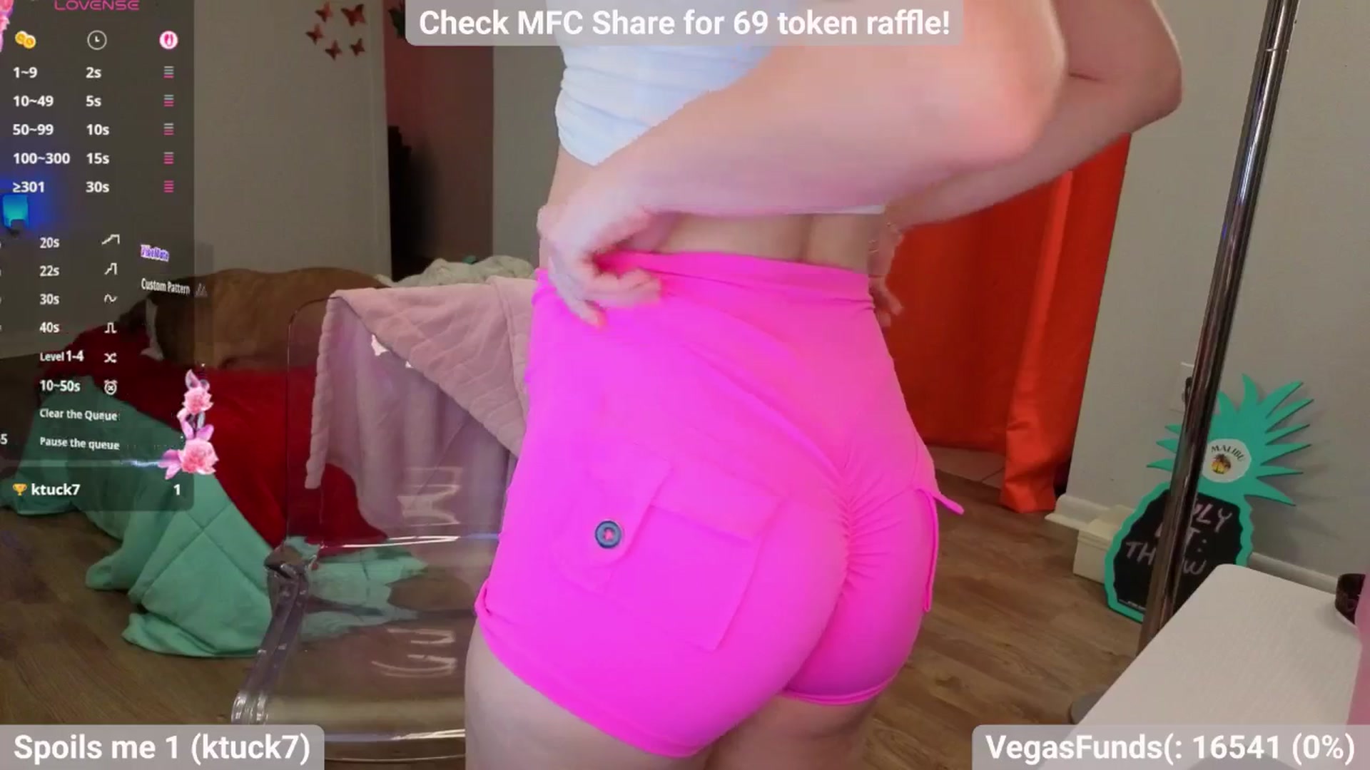 Gallery image thumbnail from Southernms's myfreecams stream on, 07/29/2025, 04:19 image 9 of 20