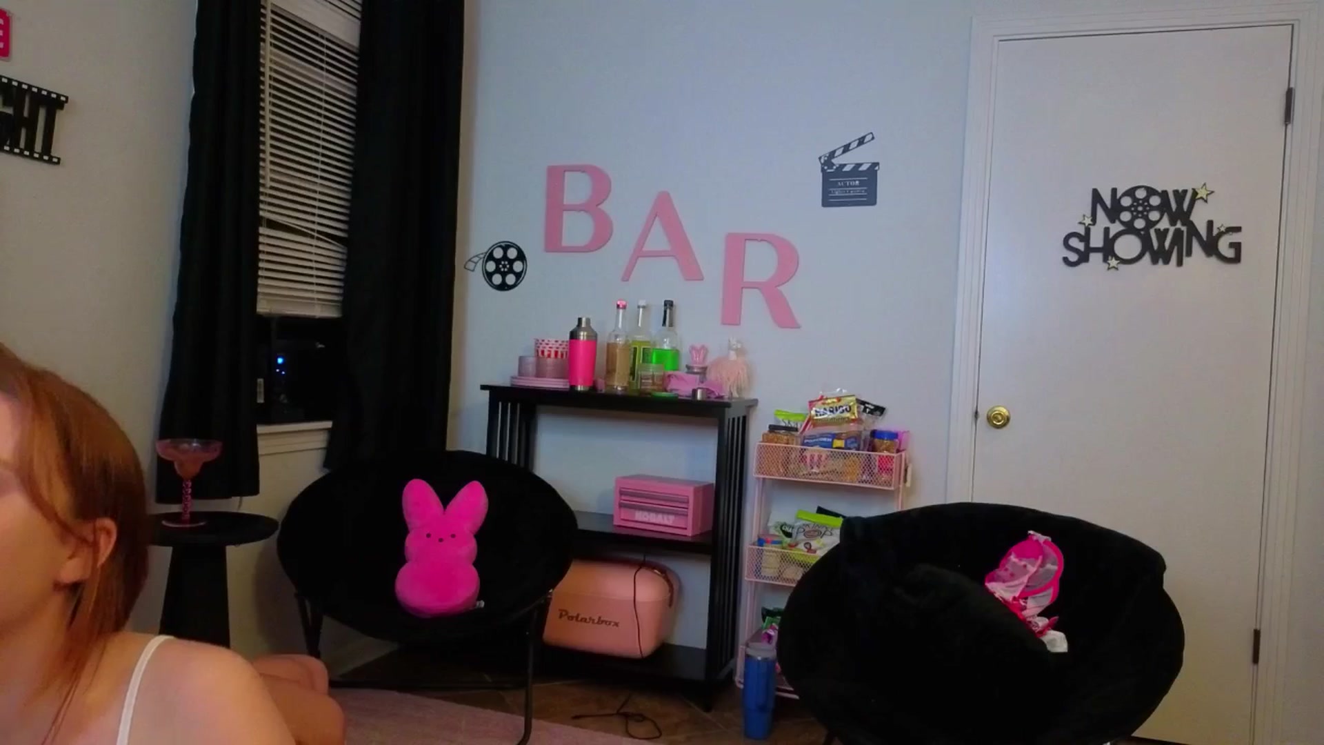 Gallery image thumbnail from Southernms's myfreecams stream on, 08/22/2025, 04:20 image 5 of 20