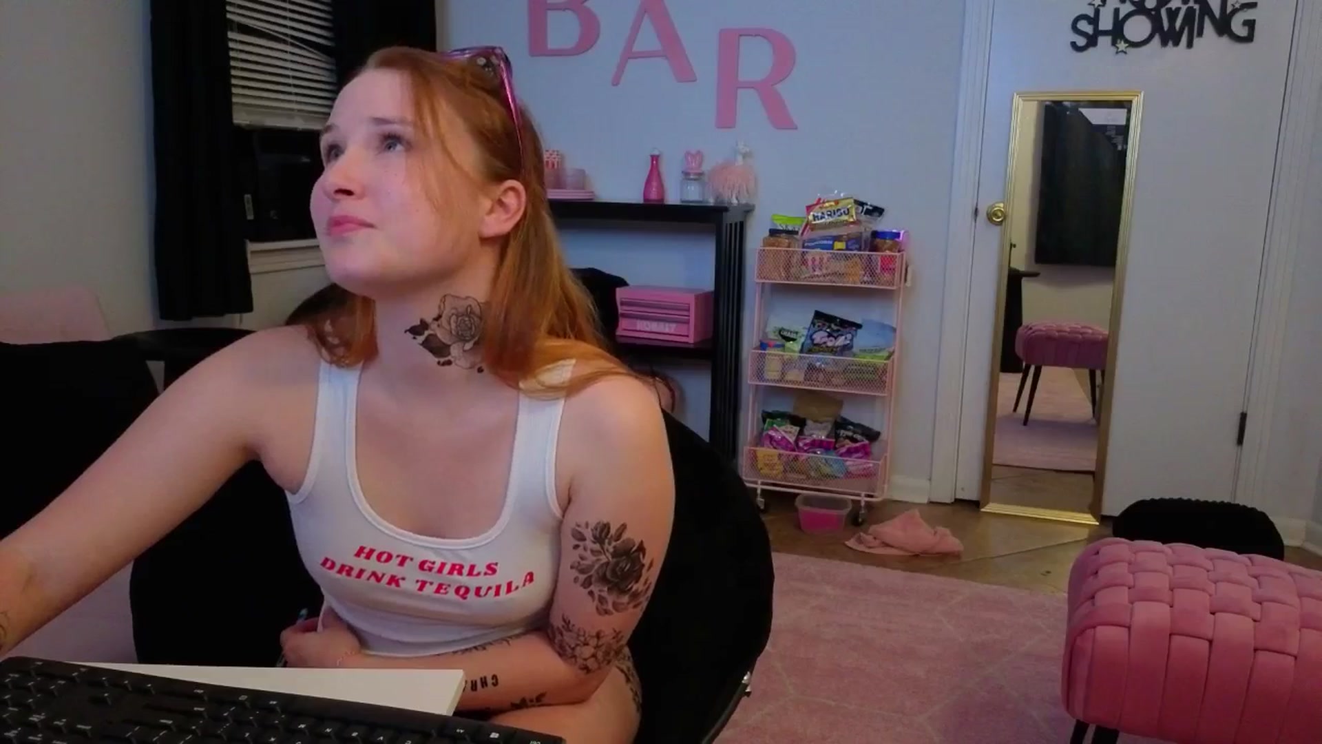 Gallery image thumbnail from Southernms's myfreecams stream on, 08/26/2025, 04:17 image 4 of 20