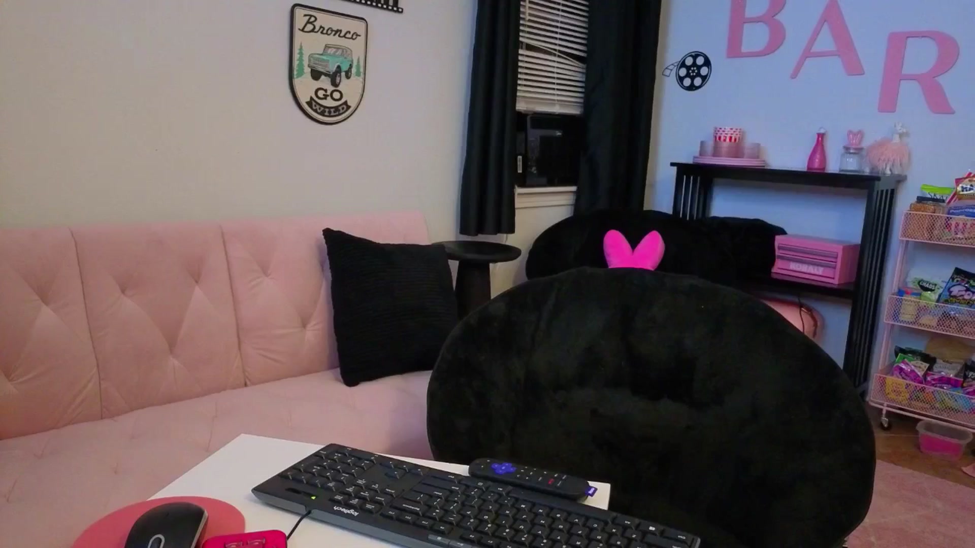 Gallery image thumbnail from Southernms's myfreecams stream on, 08/26/2025, 04:17 image 19 of 20