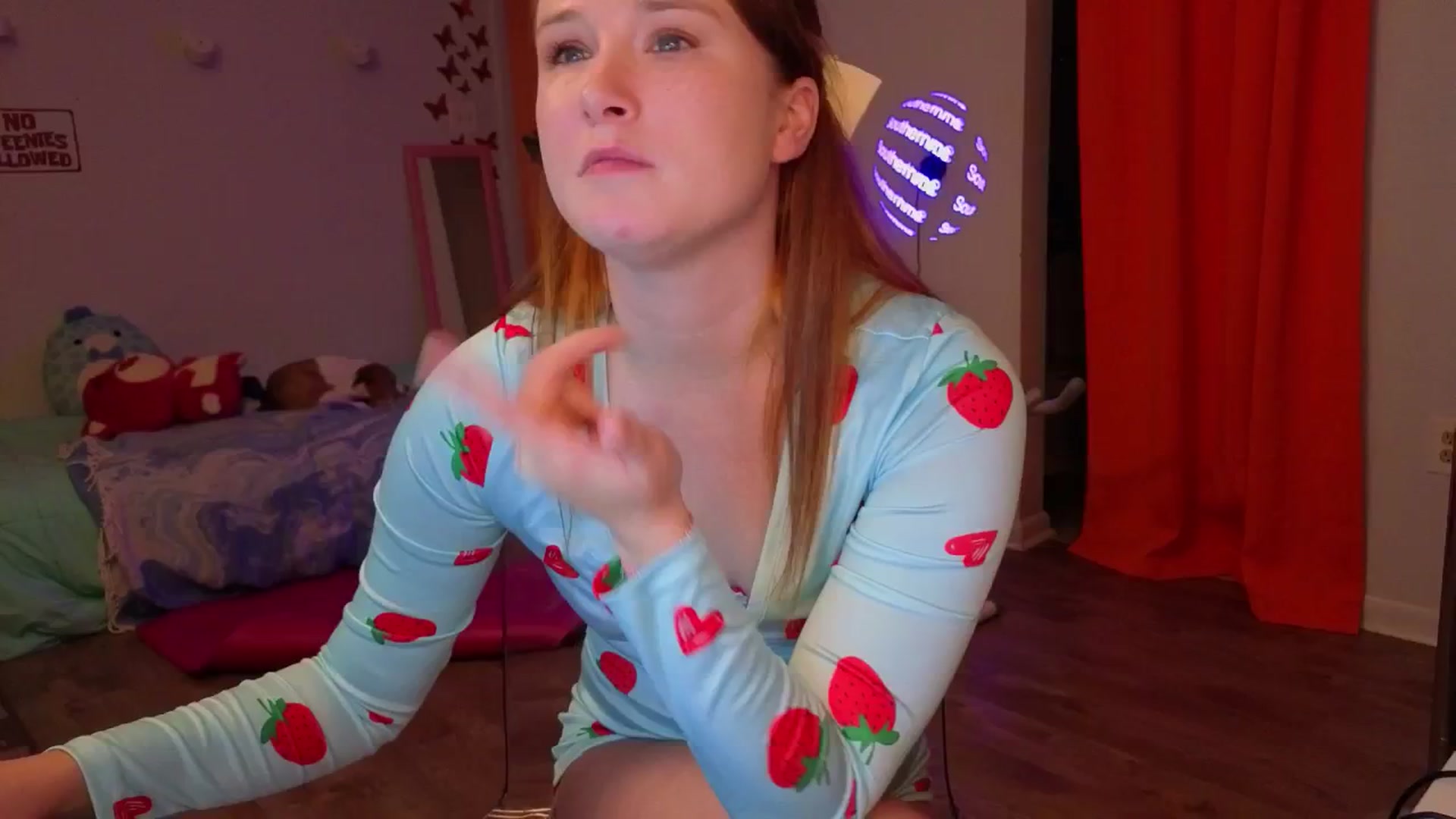 Gallery image thumbnail from Southernms's myfreecams stream on, 09/03/2025, 03:29 image 13 of 20