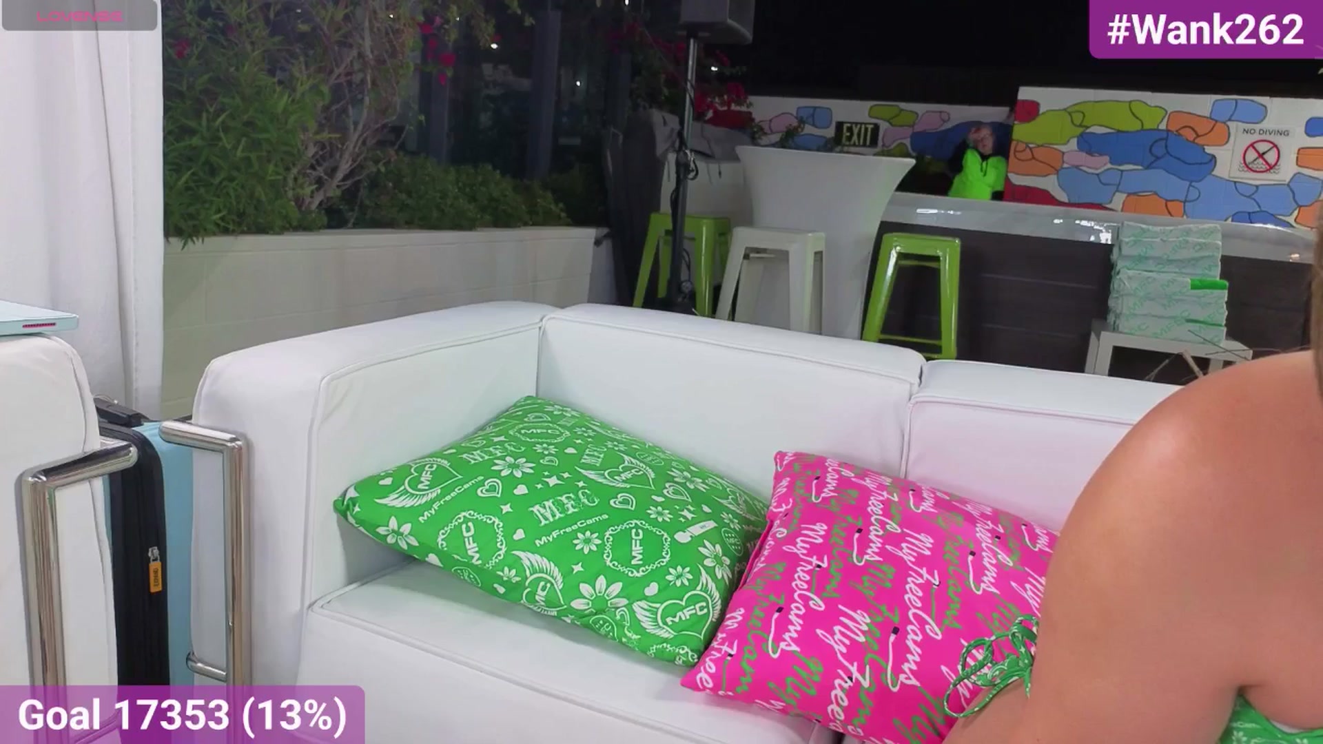 Gallery image thumbnail from Southernms's myfreecams stream on, 10/07/2025, 04:35 image 17 of 20