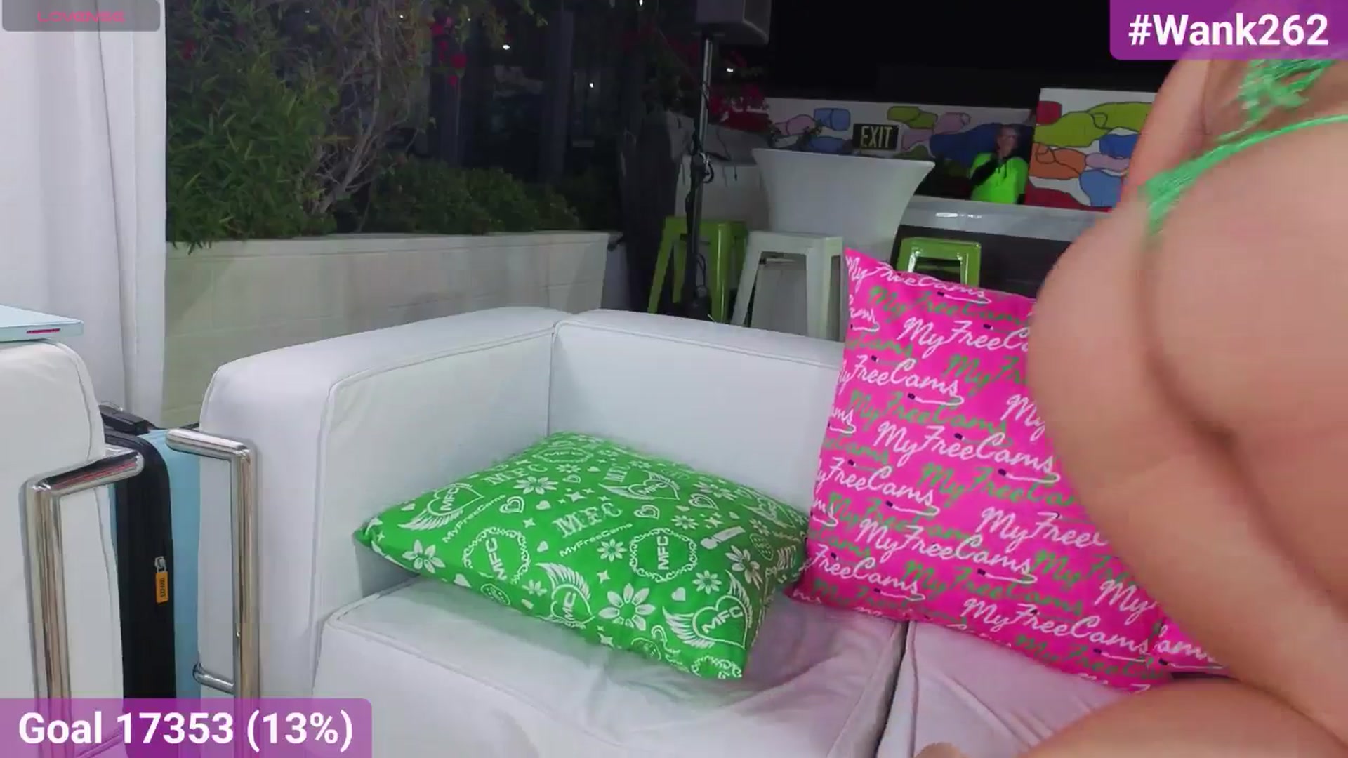 Gallery image thumbnail from Southernms's myfreecams stream on, 10/07/2025, 04:35 image 19 of 20