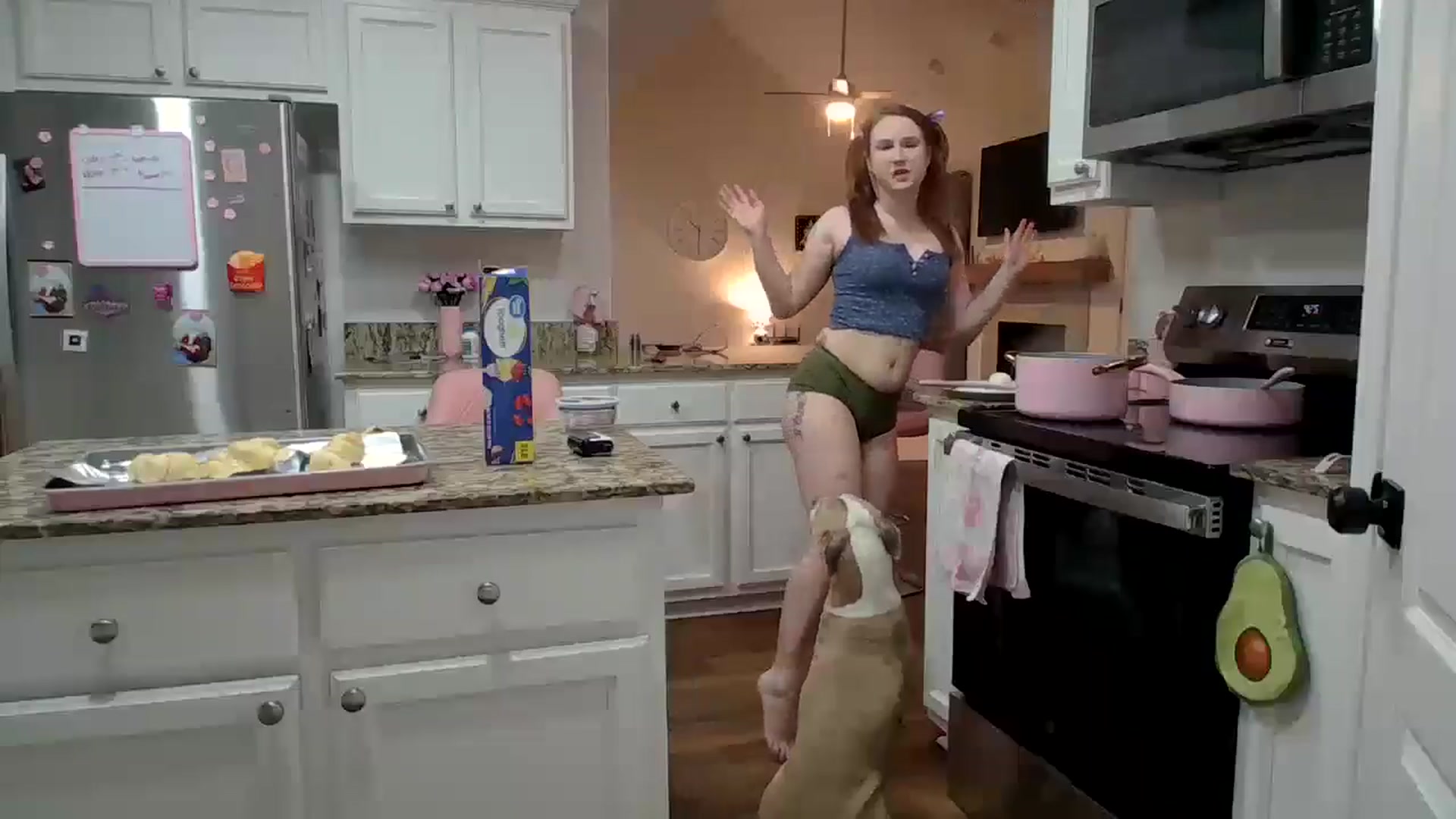 Gallery image thumbnail from Southernms's myfreecams stream on, 03/28/2026, 02:25 image 2 of 20
