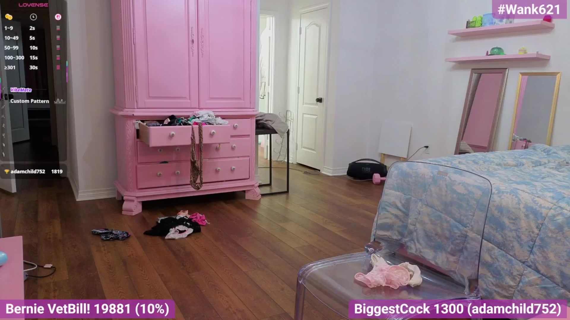 Gallery image thumbnail from Southernms's myfreecams stream on, 03/30/2026, 04:40 image 9 of 20