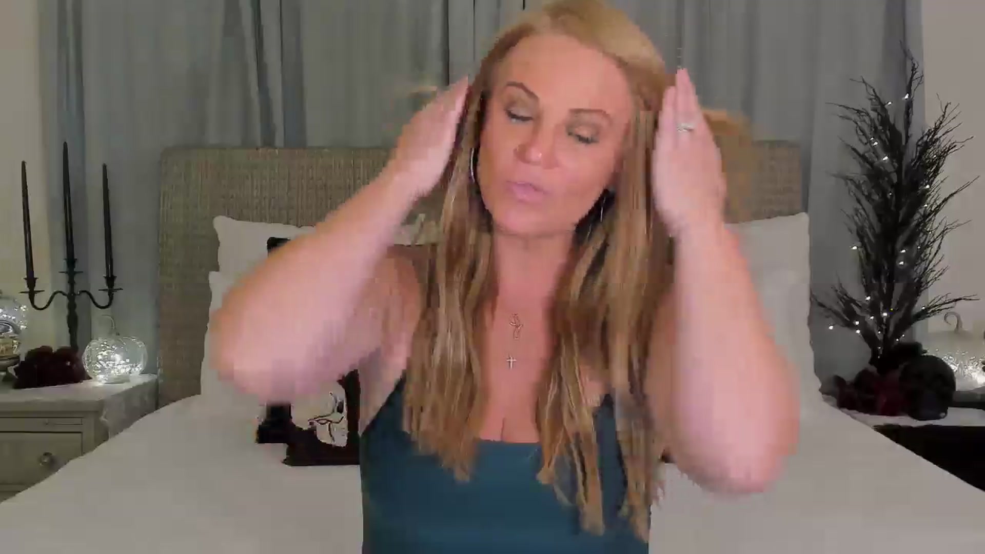 Gallery image thumbnail from Sowet4you1's myfreecams stream on, 10/05/2025, 03:35 image 16 of 20