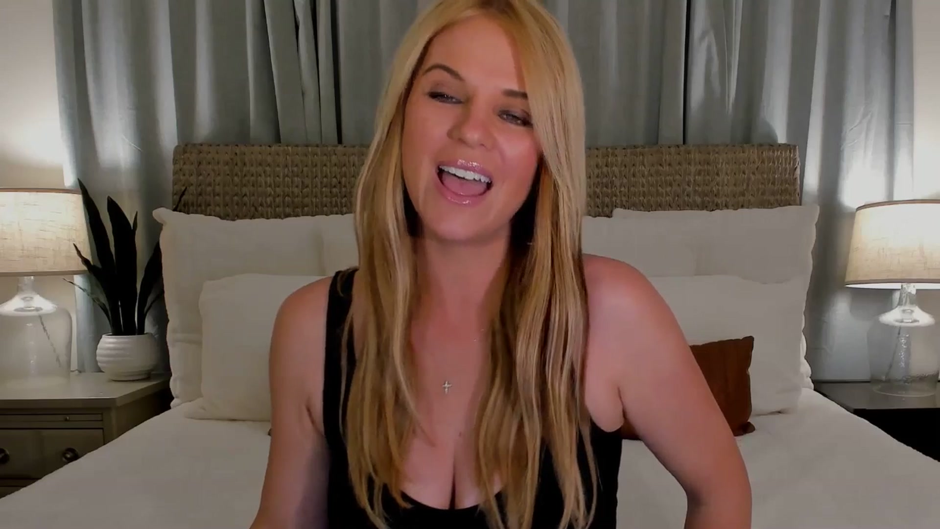 Gallery image thumbnail from Sowet4you1's myfreecams stream on, 03/01/2026, 06:23 image 8 of 20