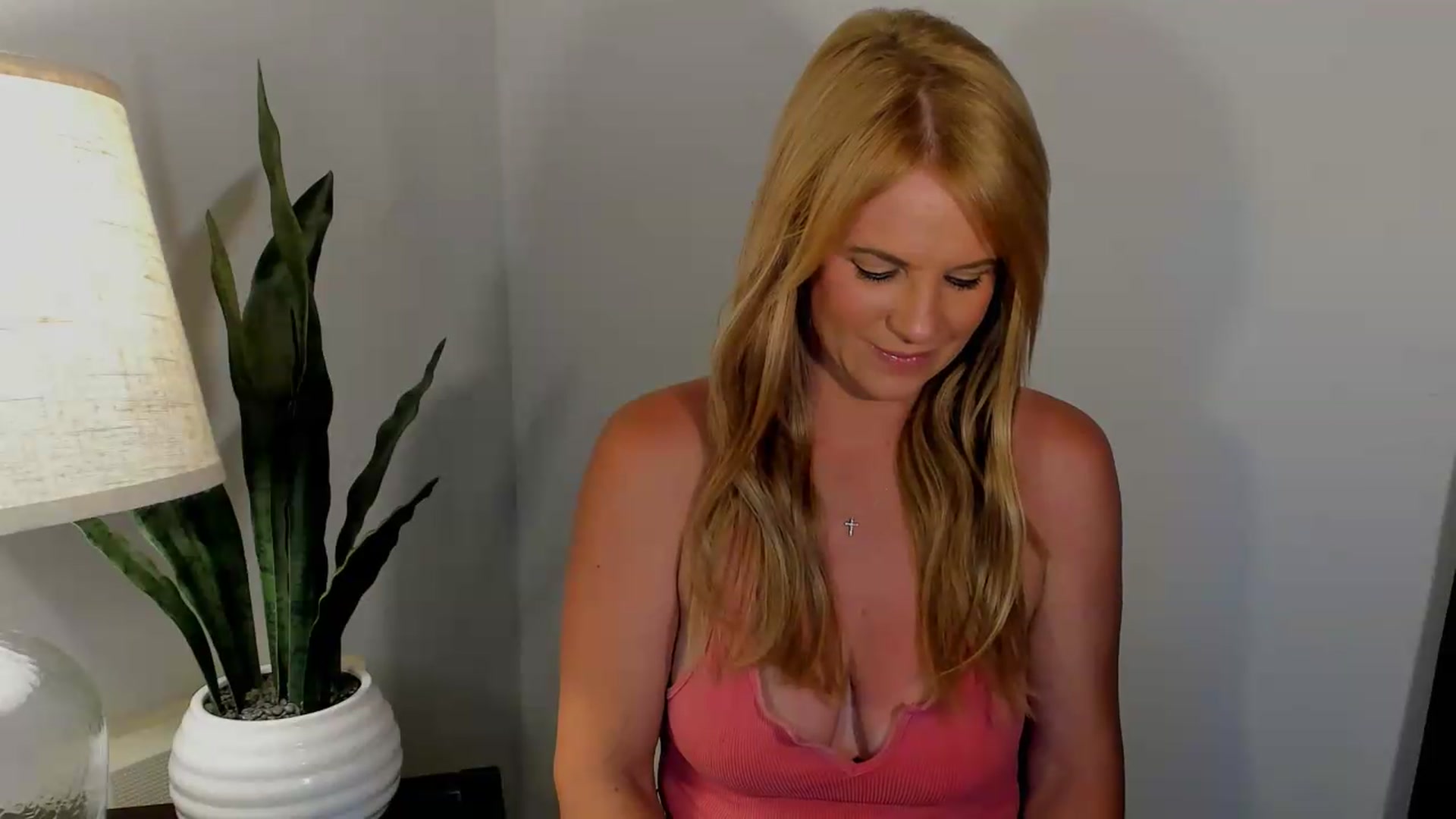 Gallery image thumbnail from Sowet4you1's myfreecams stream on, 06/22/2026, 03:46 image 7 of 20