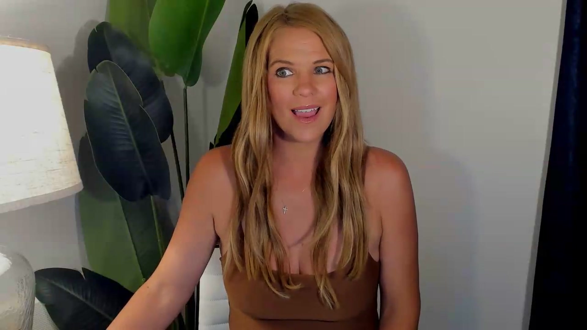 Gallery image thumbnail from Sowet4you1's myfreecams stream on, 06/27/2026, 05:52 image 4 of 20