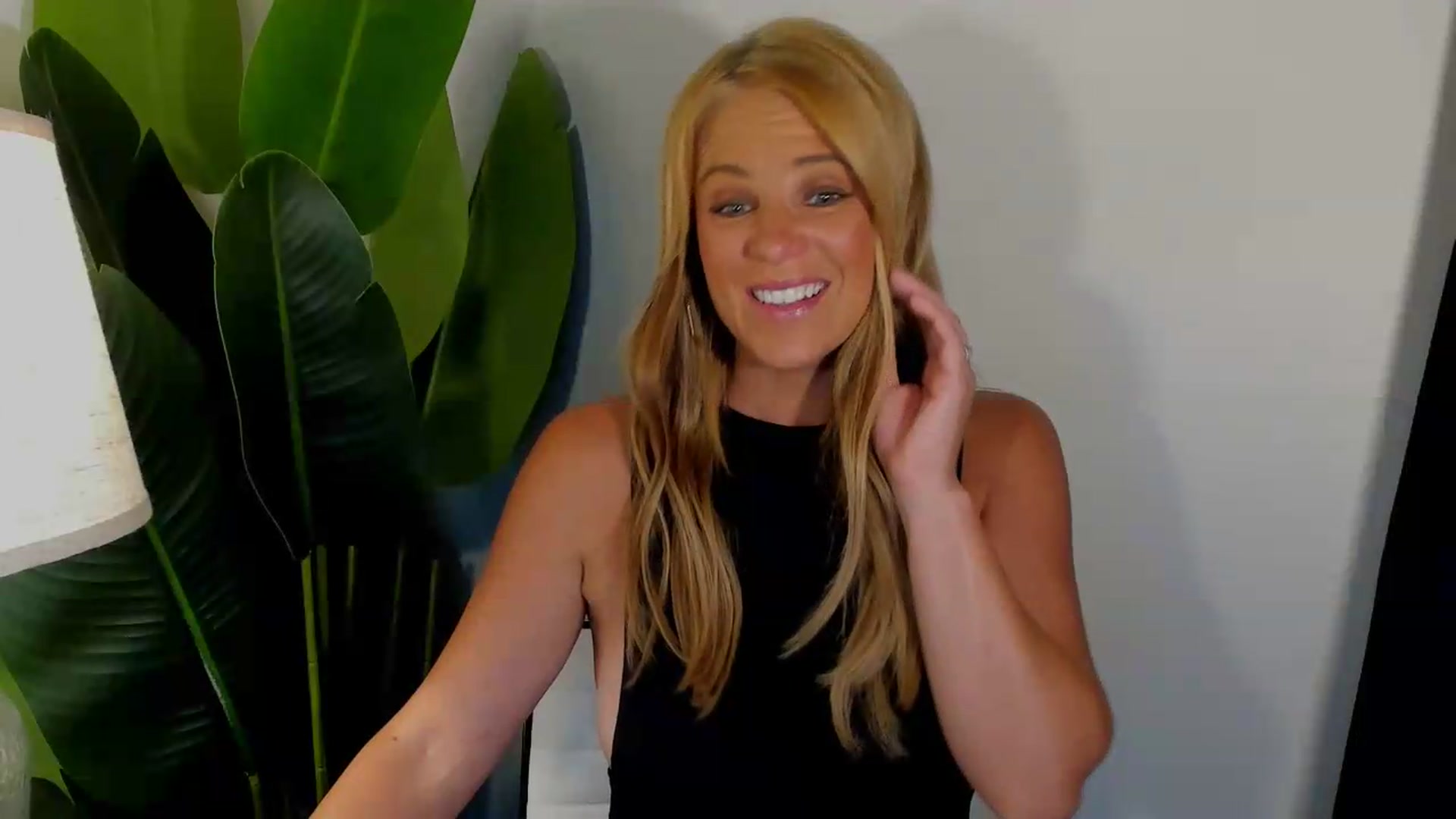 Gallery image thumbnail from Sowet4you1's myfreecams stream on, 07/19/2026, 03:33 image 8 of 20