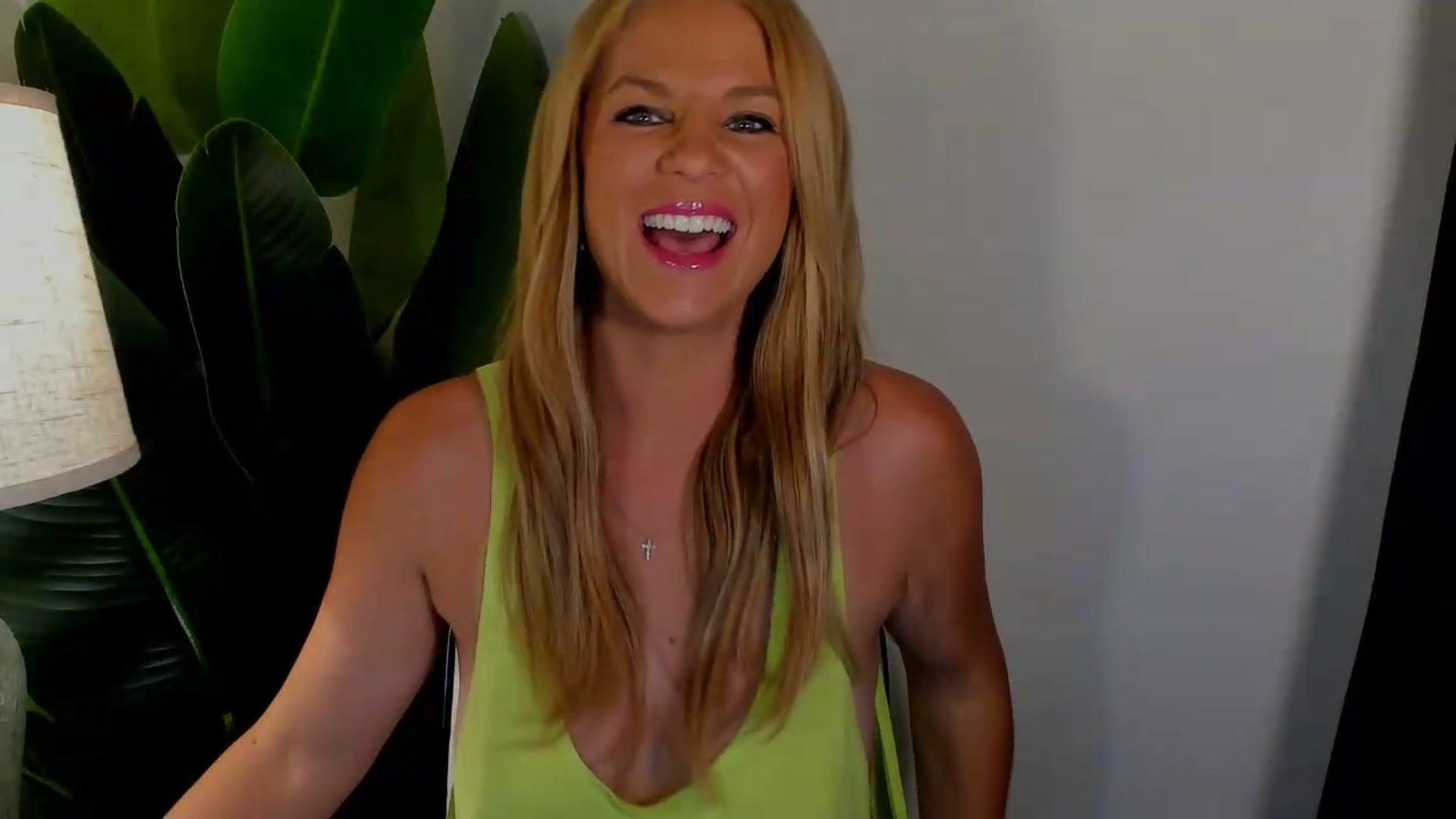 Gallery image thumbnail from Sowet4you1's myfreecams stream on, 07/28/2026, 03:00 image 8 of 20