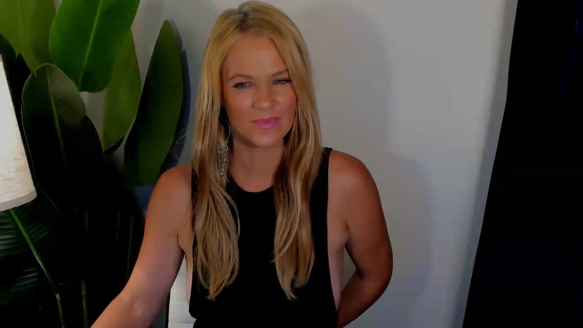 Gallery image thumbnail from Sowet4you1's myfreecams stream on, 07/31/2026, 02:41 image 17 of 20
