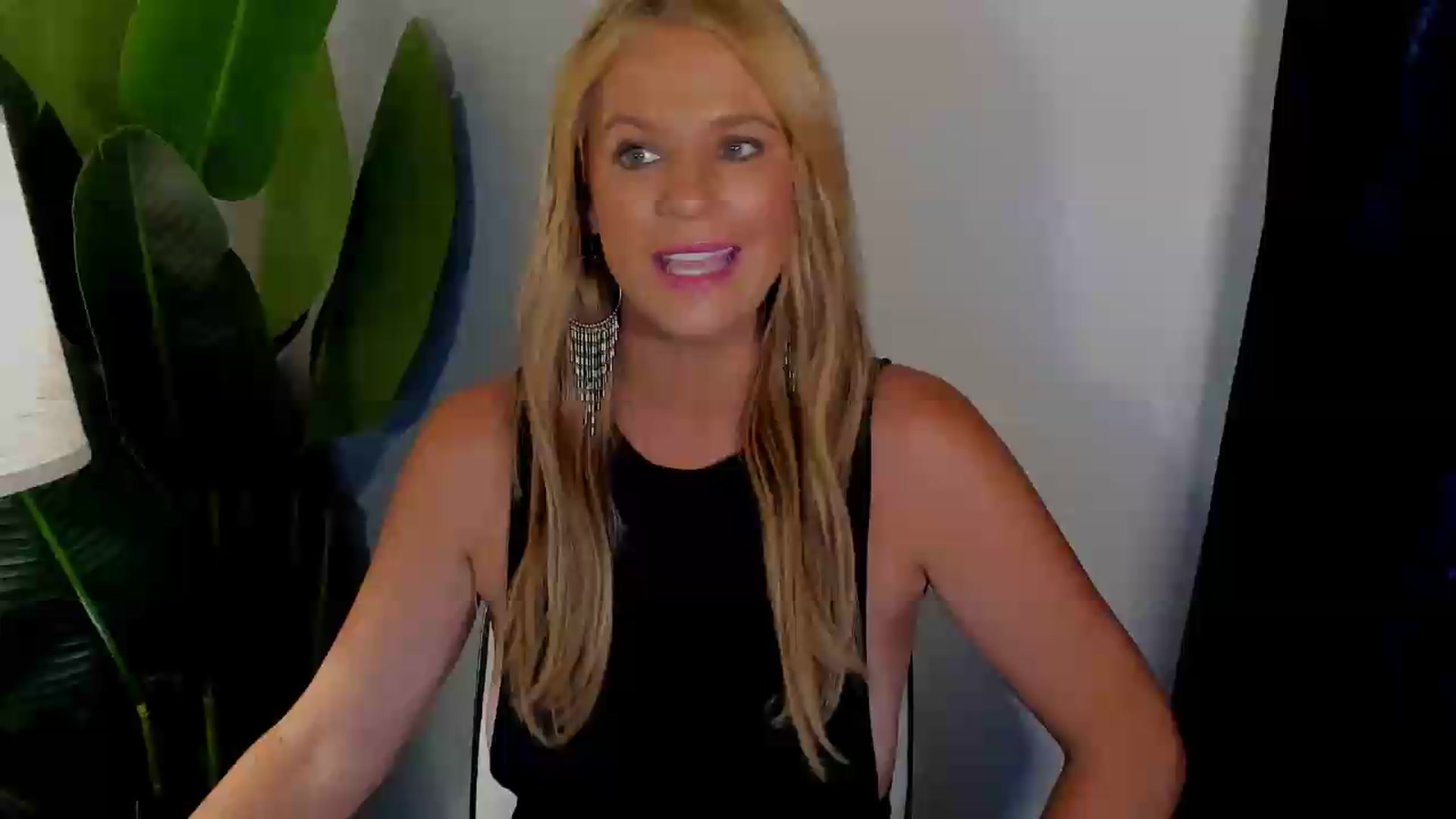 Gallery image thumbnail from Sowet4you1's myfreecams stream on, 07/31/2026, 05:07 image 20 of 20