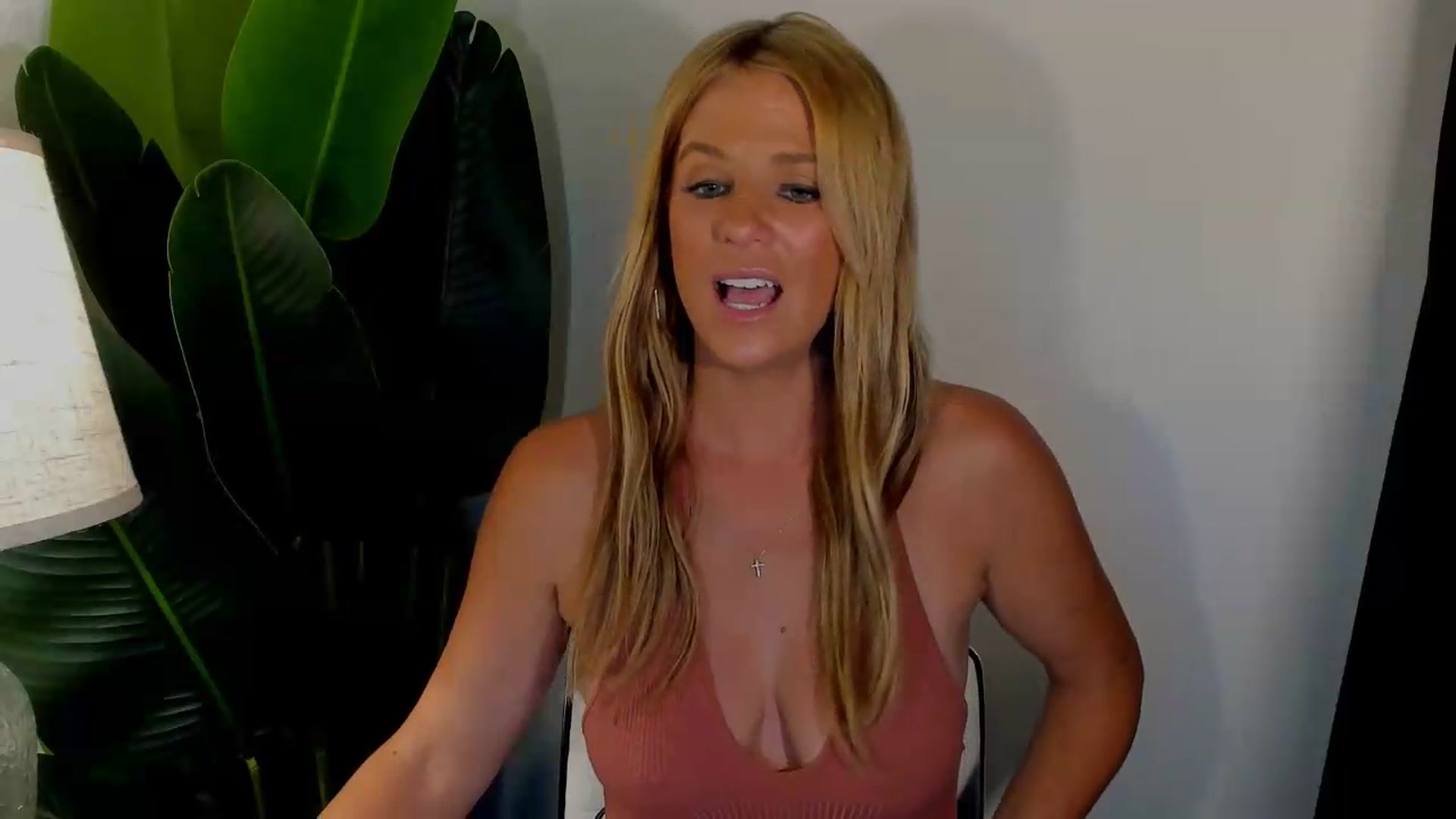 Gallery image thumbnail from Sowet4you1's myfreecams stream on, 08/03/2026, 05:16 image 18 of 20