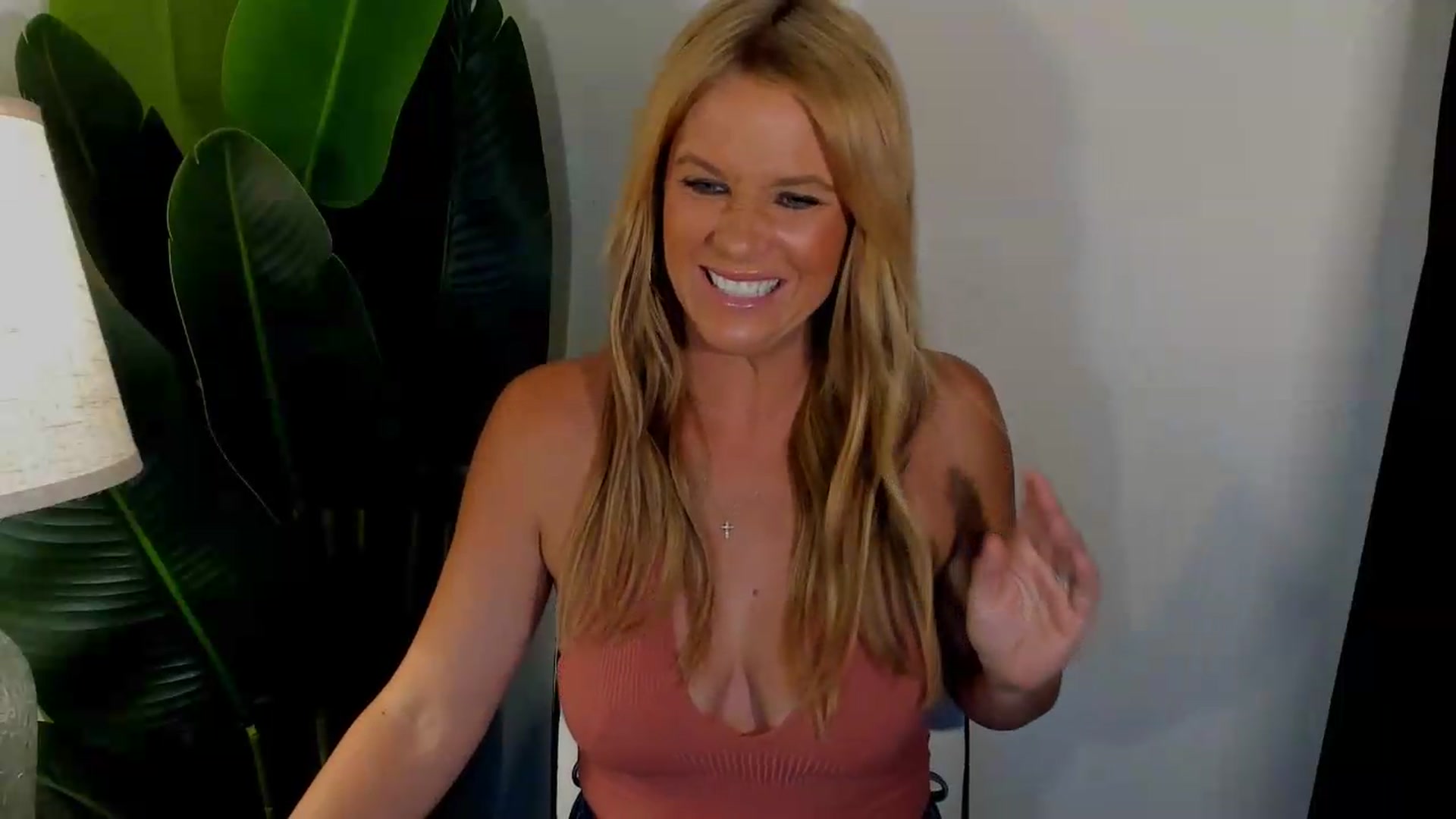 Gallery image thumbnail from Sowet4you1's myfreecams stream on, 08/03/2026, 05:16 image 13 of 20