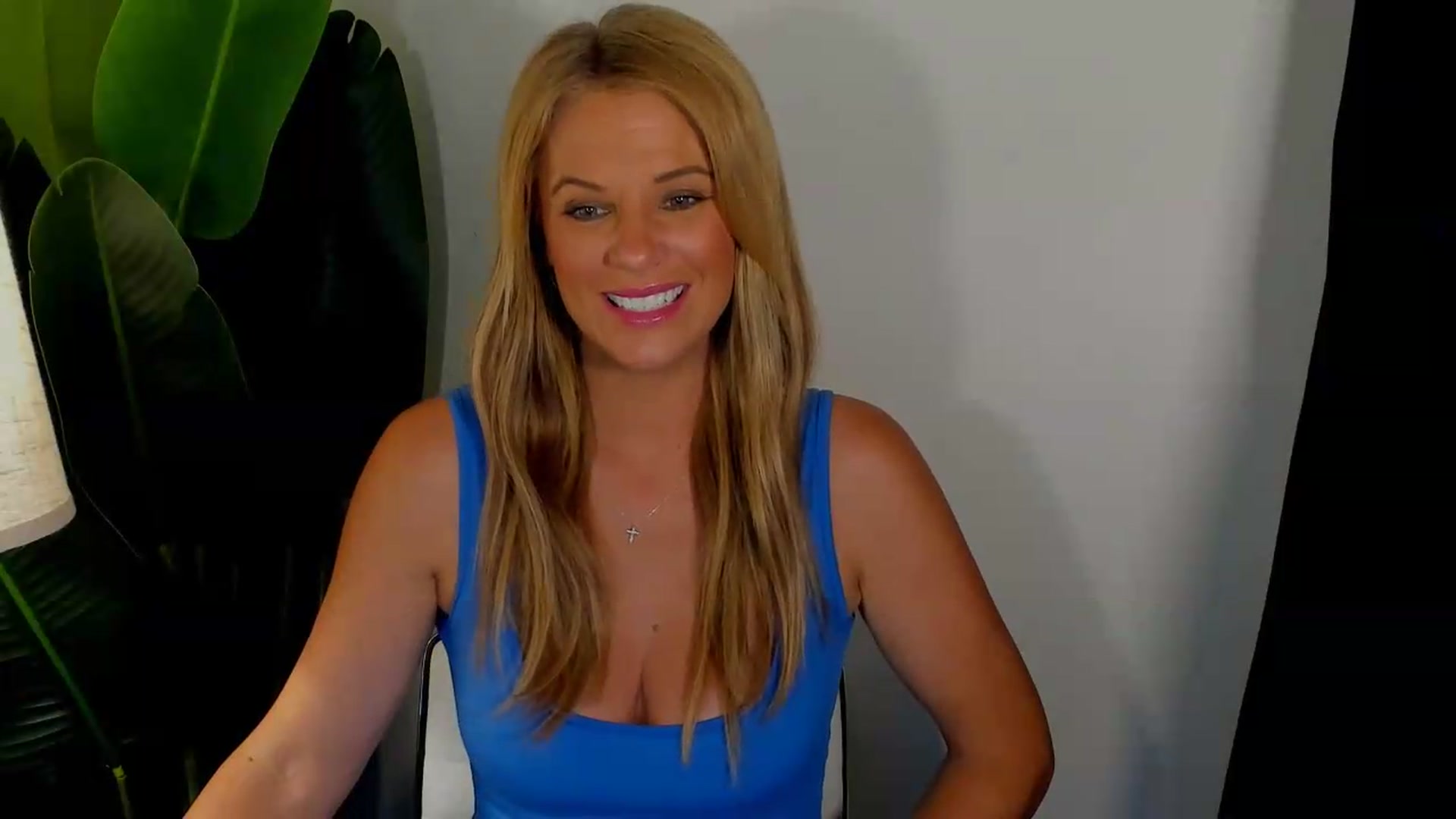 Gallery image thumbnail from Sowet4you1's myfreecams stream on, 08/08/2026, 03:57 image 18 of 20