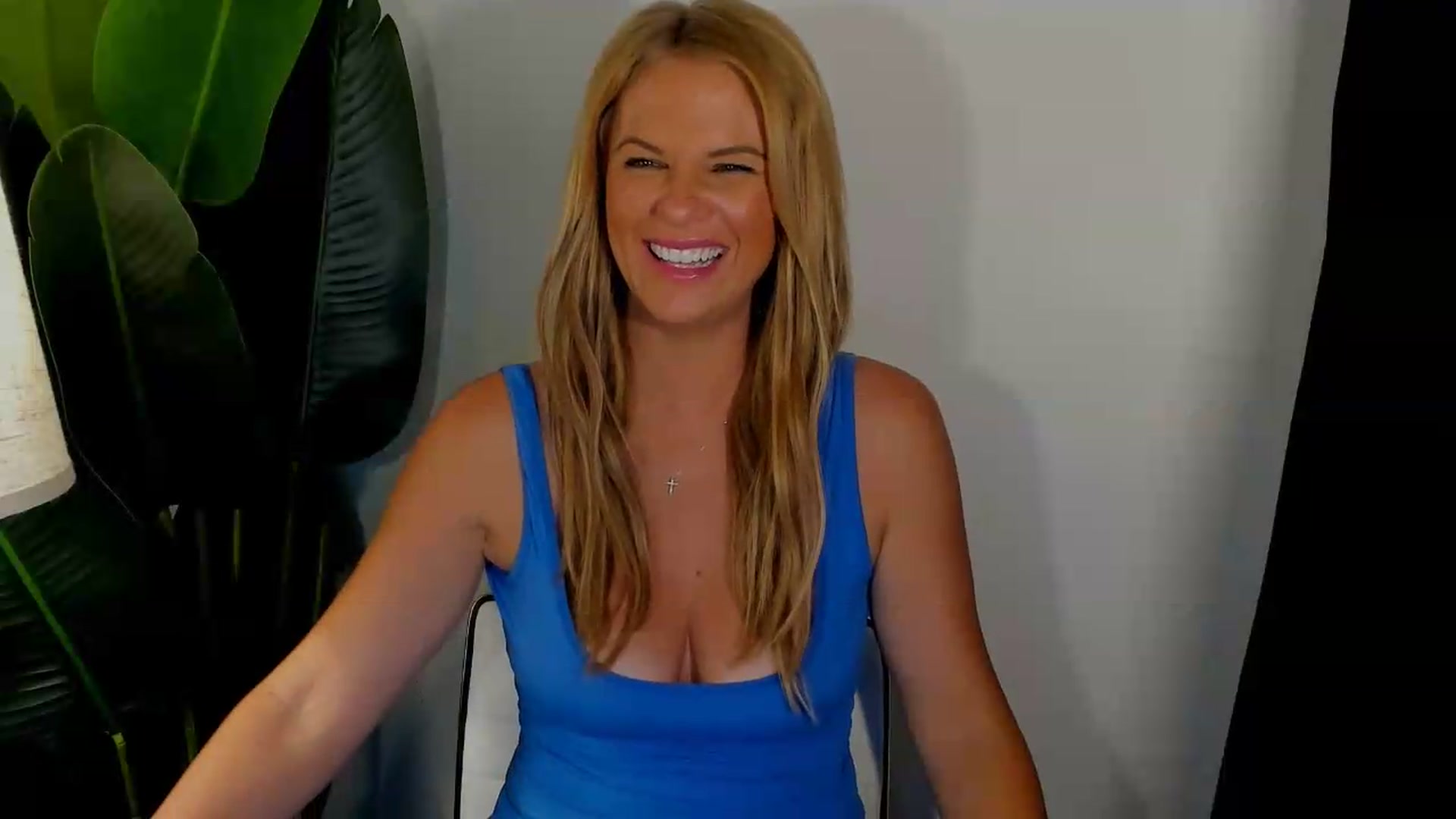 Gallery image thumbnail from Sowet4you1's myfreecams stream on, 08/08/2026, 05:25 image 18 of 20