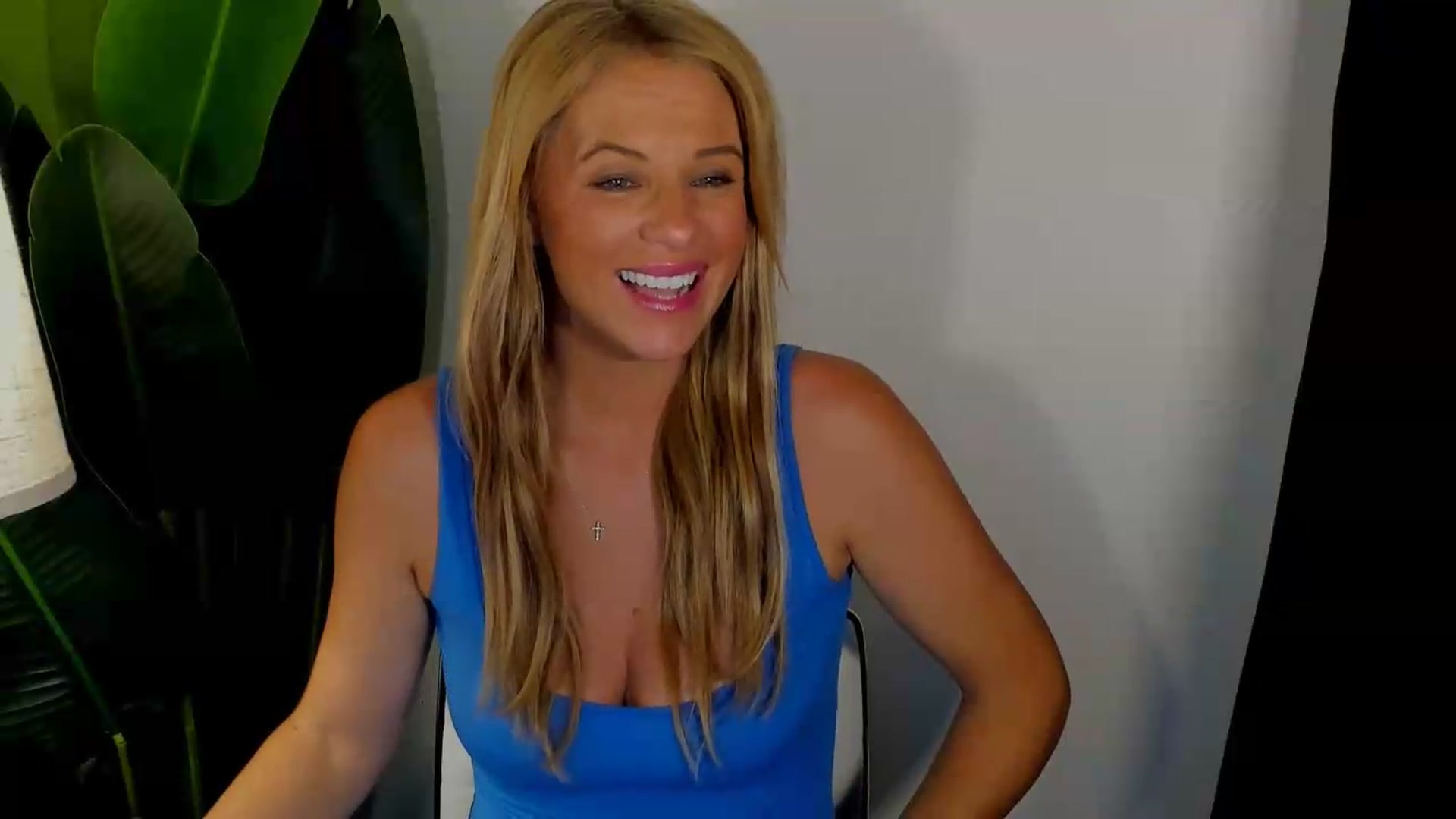 Gallery image thumbnail from Sowet4you1's myfreecams stream on, 08/08/2026, 05:25 image 13 of 20